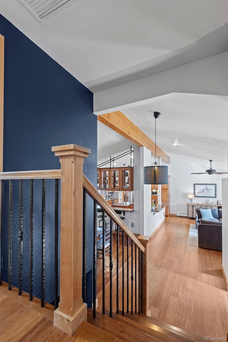Boulder, Colorado, 80303, United States, 4 Bedrooms Bedrooms, ,3 BathroomsBathrooms,Residential,Contingent,1944032