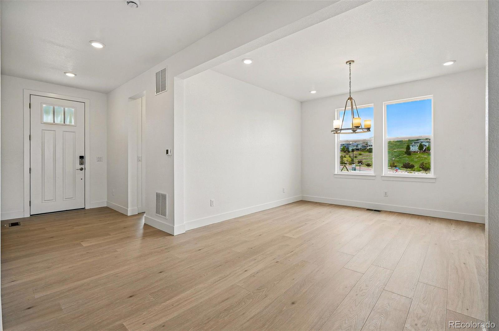 Arvada, Colorado, 80007, United States, 5 Bedrooms Bedrooms, ,4 BathroomsBathrooms,Residential,Active,1762868