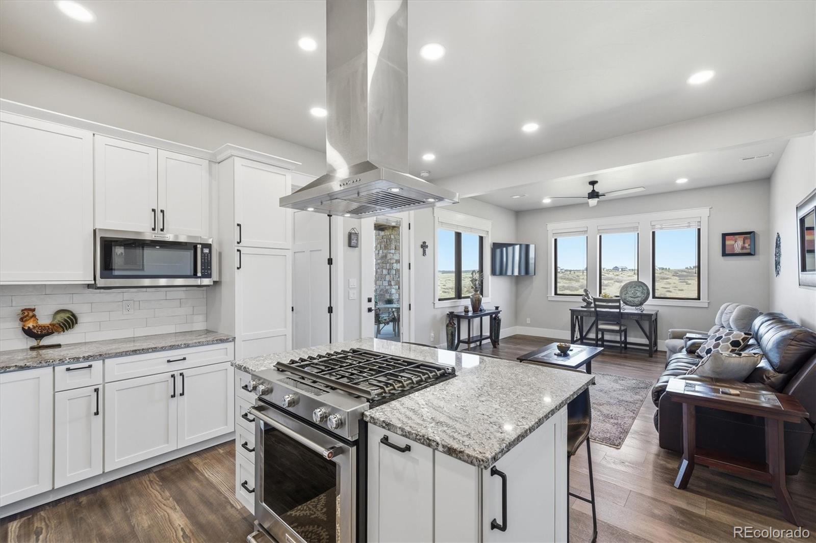Franktown, Colorado, 80116, United States, 5 Bedrooms Bedrooms, ,6 BathroomsBathrooms,Residential,Active,2045773