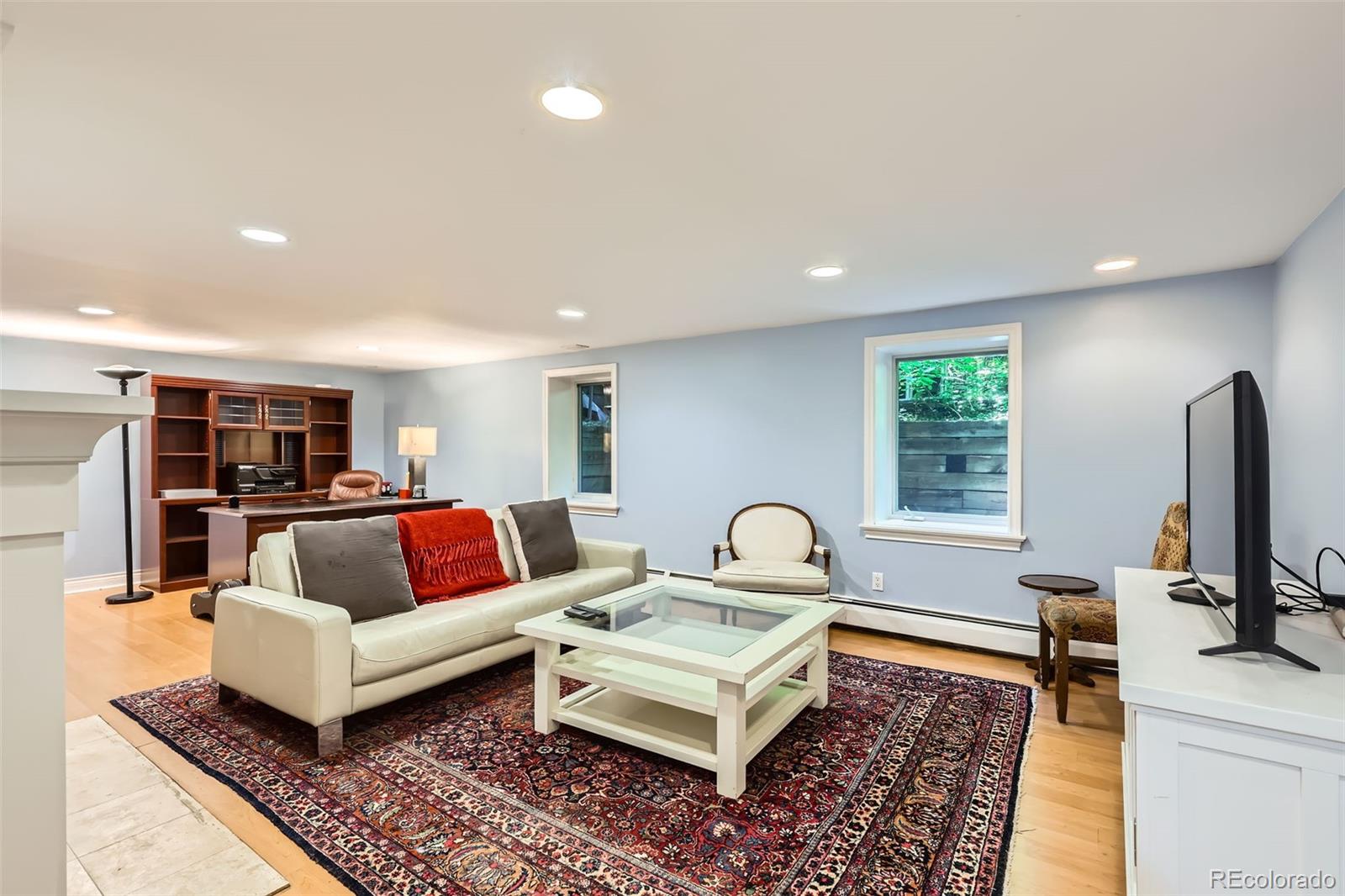Denver, Colorado, 80209, United States, 4 Bedrooms Bedrooms, ,4 BathroomsBathrooms,Residential,Active,1824008