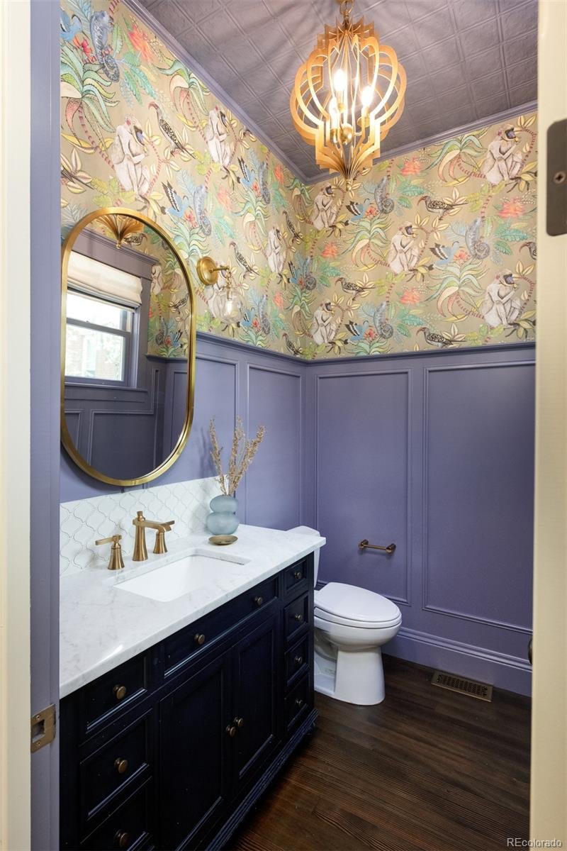 Boulder, Colorado, 80302, United States, 4 Bedrooms Bedrooms, ,5 BathroomsBathrooms,Residential,Active,1953427