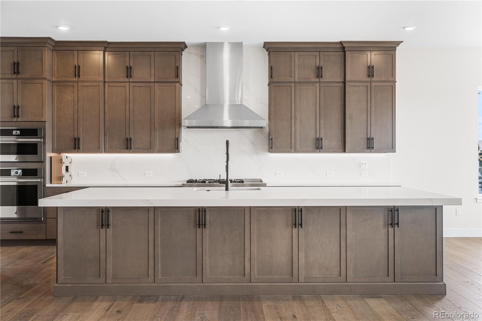 Castle Pines, Colorado, 80108, United States, ,5 BathroomsBathrooms,Residential,Active,1824040