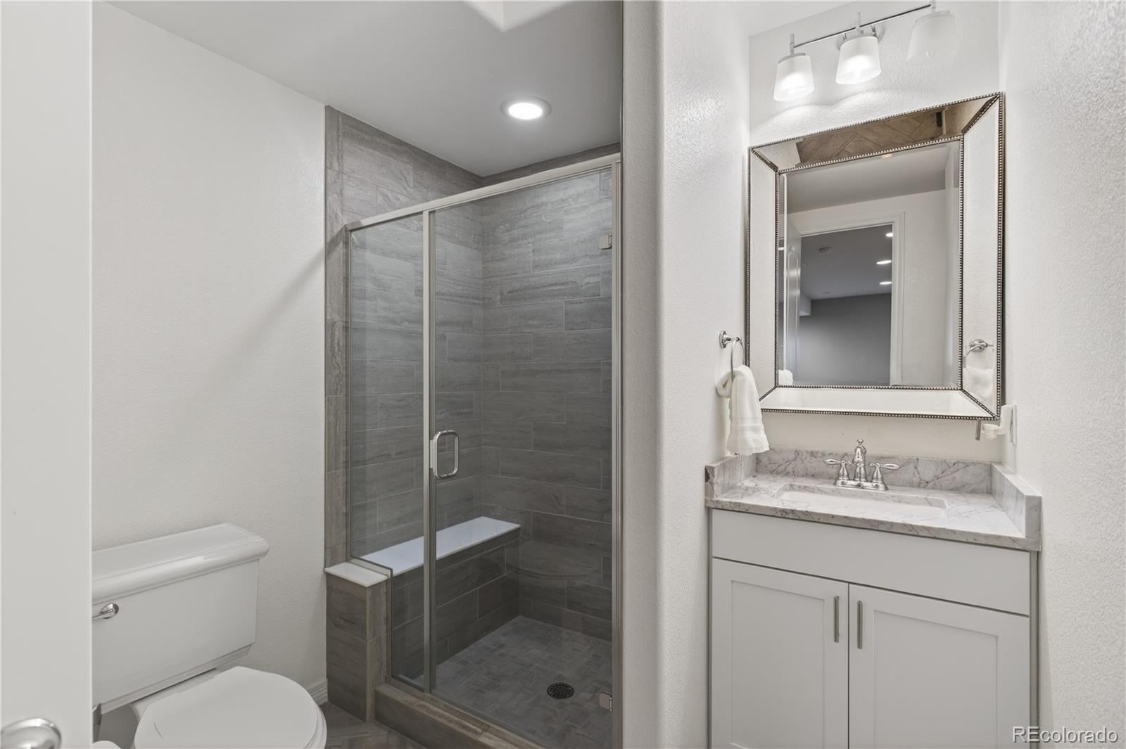 Highlands Ranch, Colorado, 80126, United States, 5 Bedrooms Bedrooms, ,5 BathroomsBathrooms,Residential,Active,2044598