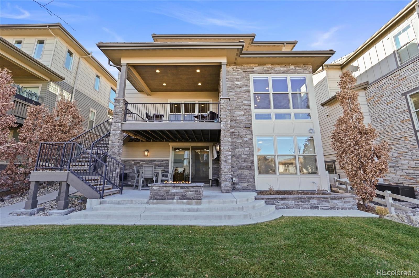 Highlands Ranch, Colorado, 80126, United States, 4 Bedrooms Bedrooms, ,4 BathroomsBathrooms,Residential,Active,2008281