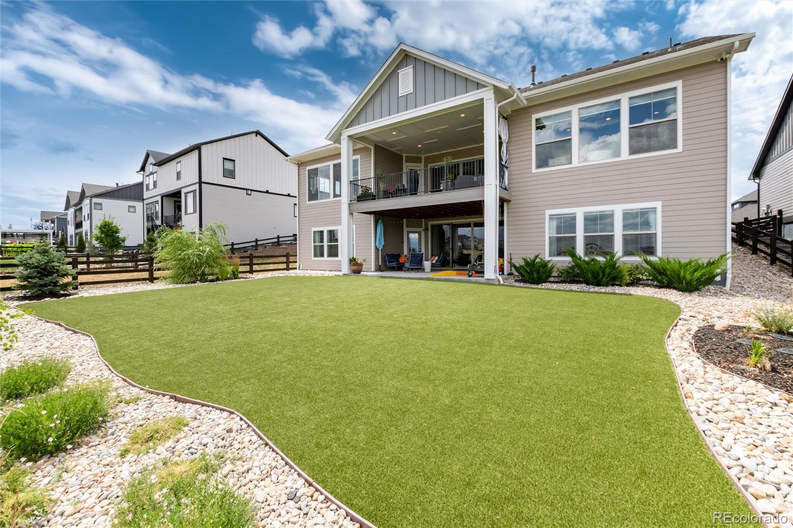 Castle Rock, Colorado, 80108, United States, 5 Bedrooms Bedrooms, ,4 BathroomsBathrooms,Residential,Active,1904162