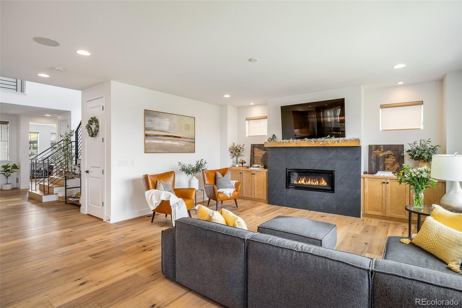 Broomfield, Colorado, 80023, United States, 5 Bedrooms Bedrooms, ,5 BathroomsBathrooms,Residential,Active,1894757