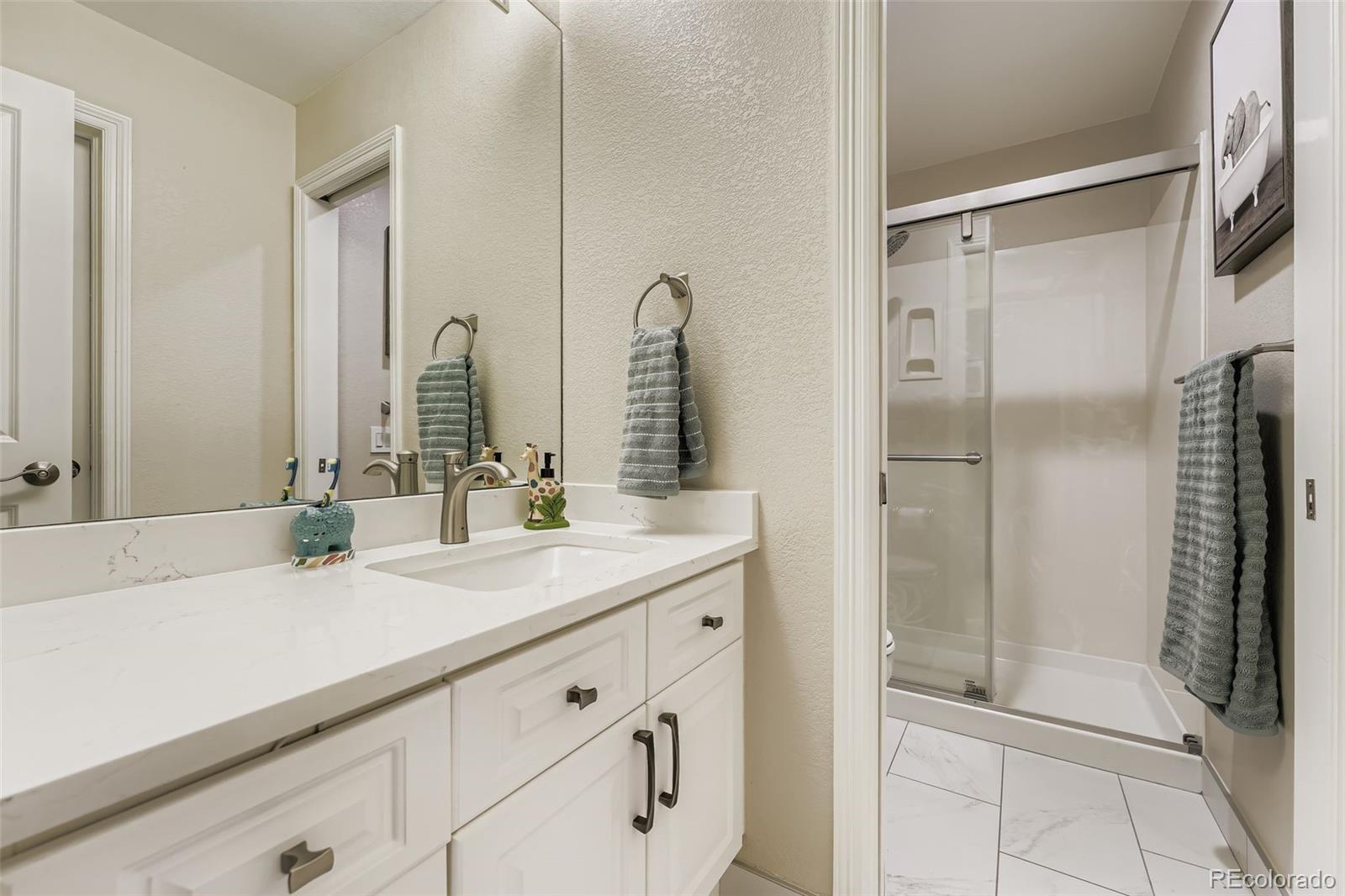 Centennial, Colorado, 80015, United States, 6 Bedrooms Bedrooms, ,6 BathroomsBathrooms,Residential,Active,1945854