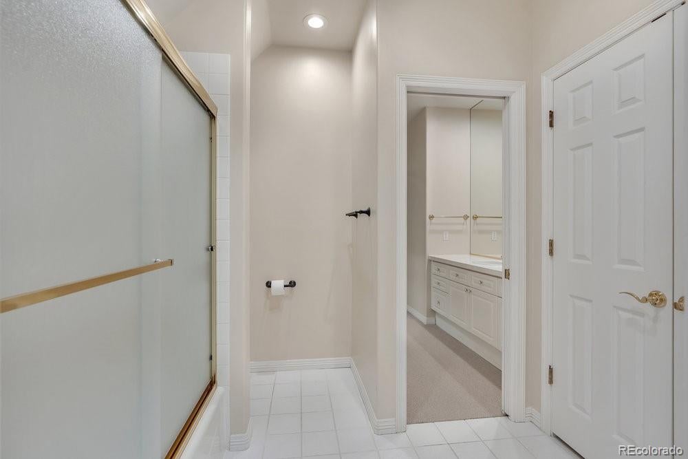 Denver, Colorado, 80209, United States, 3 Bedrooms Bedrooms, ,3 BathroomsBathrooms,Residential,Active,1914843