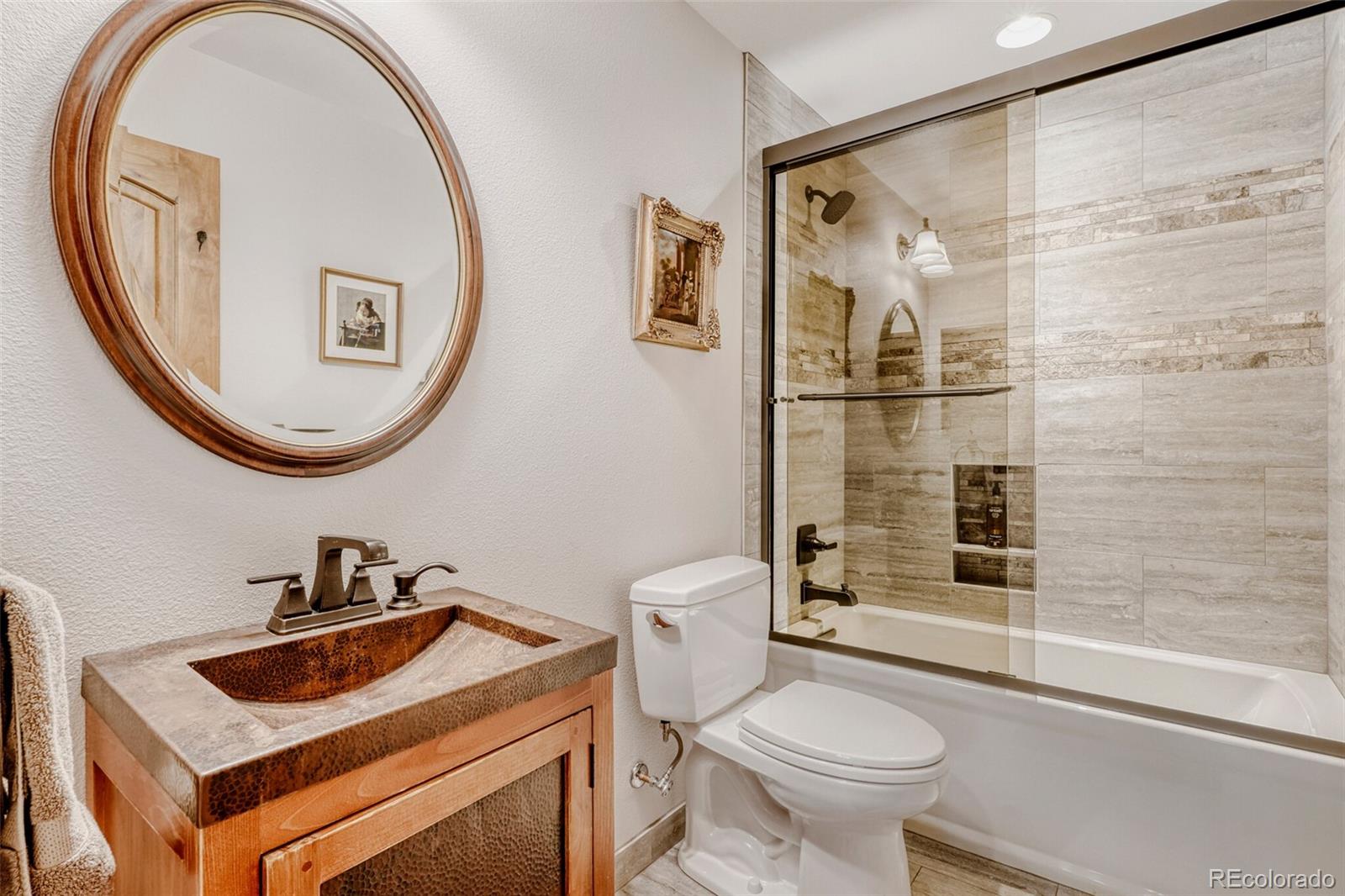 Denver, Colorado, 80210, United States, 4 Bedrooms Bedrooms, ,3 BathroomsBathrooms,Residential,Active,2017495