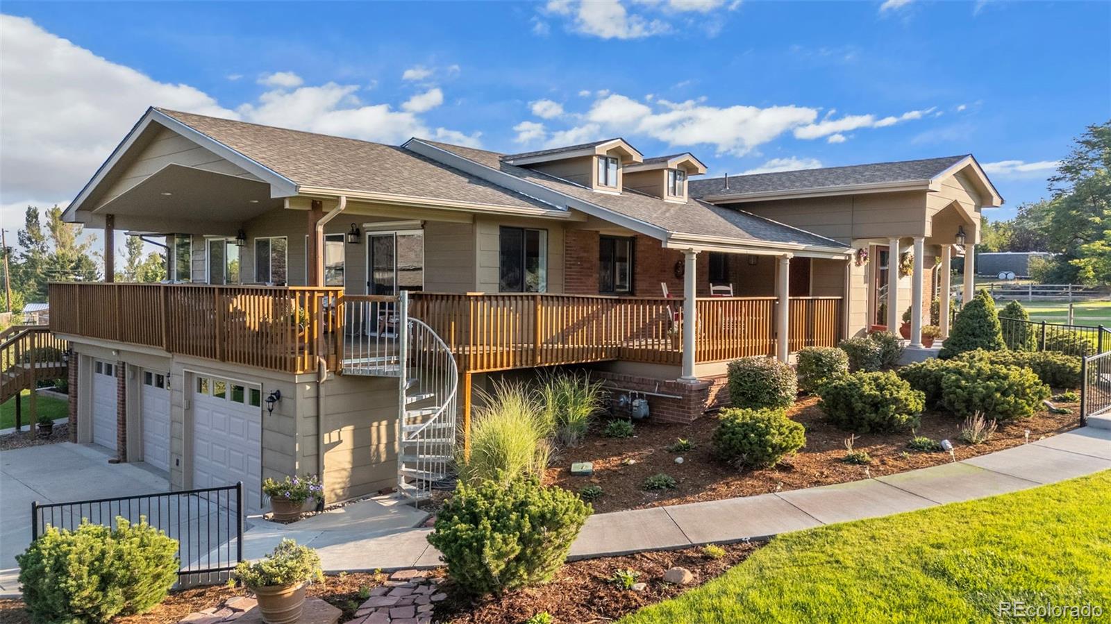 Boulder, Colorado, 80303, United States, 4 Bedrooms Bedrooms, ,4 BathroomsBathrooms,Residential,Active,1944019