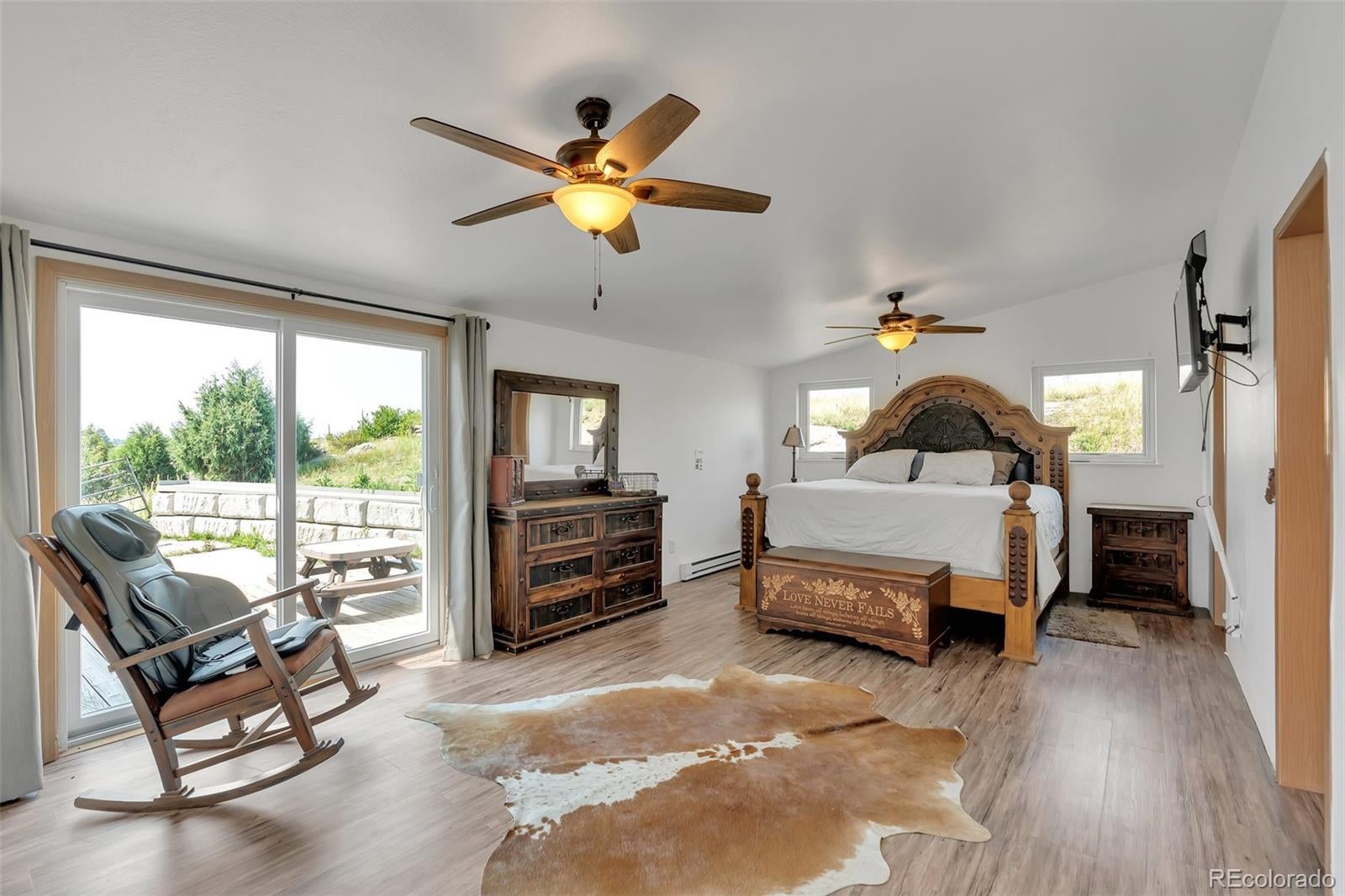 Elizabeth, Colorado, 80107, United States, ,6 BathroomsBathrooms,Residential,Contingent,1885011