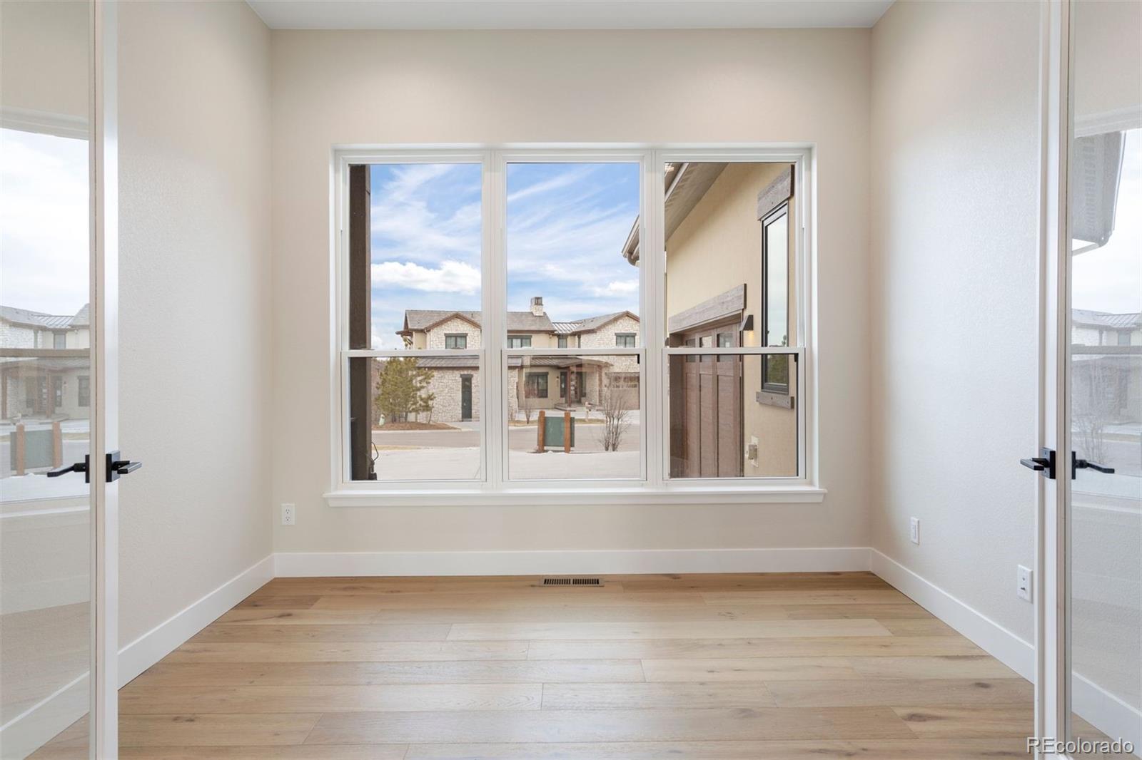 Castle Rock, Colorado, 80108, United States, 3 Bedrooms Bedrooms, ,4 BathroomsBathrooms,Residential,Active,1929695