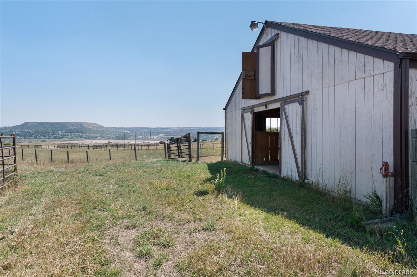 Castle Rock, Colorado, 80109, United States, 7 Bedrooms Bedrooms, ,5 BathroomsBathrooms,Residential,Active,1941111