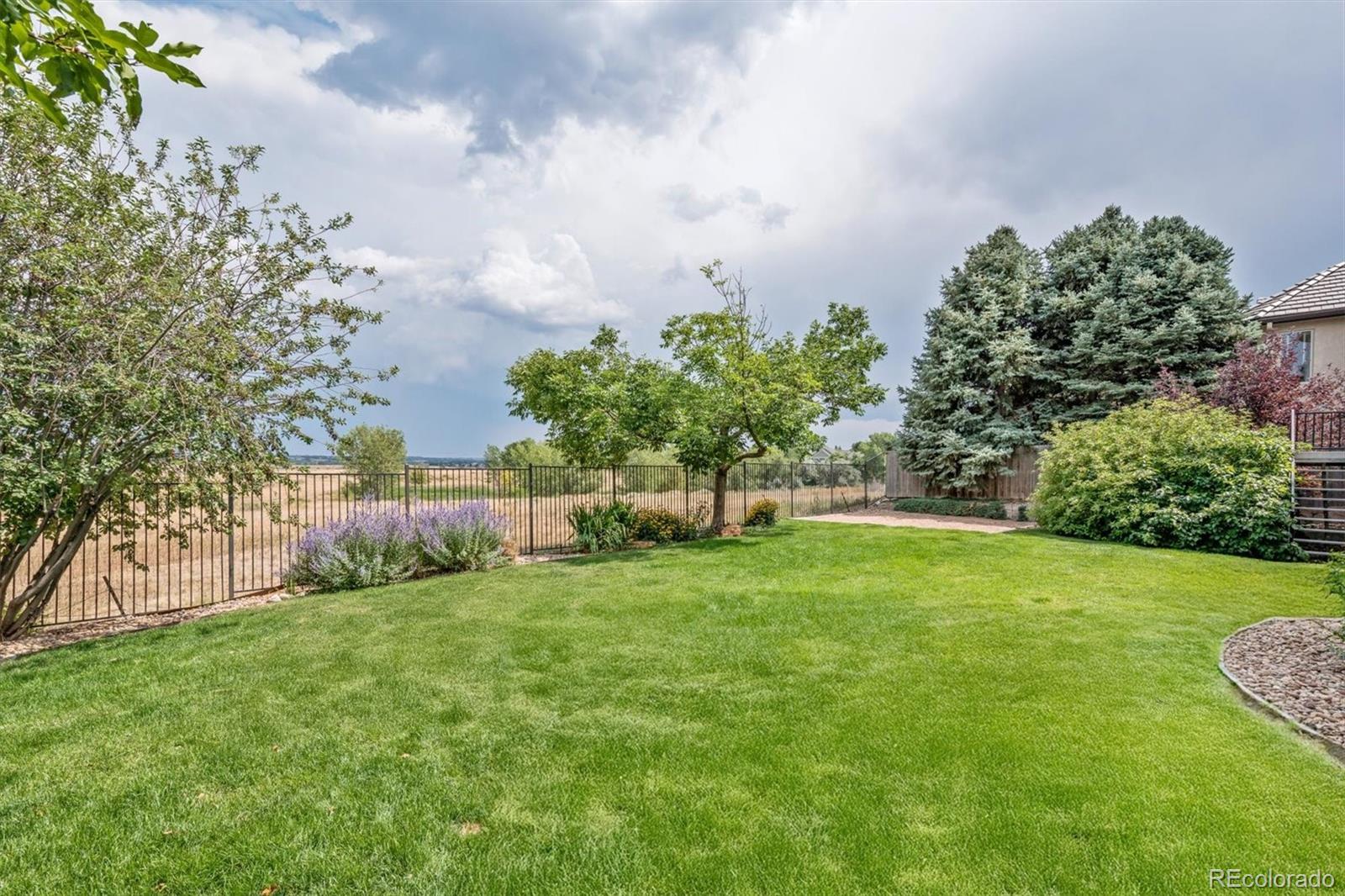 Englewood, Colorado, 80111, United States, 5 Bedrooms Bedrooms, ,6 BathroomsBathrooms,Residential,Active,1992207