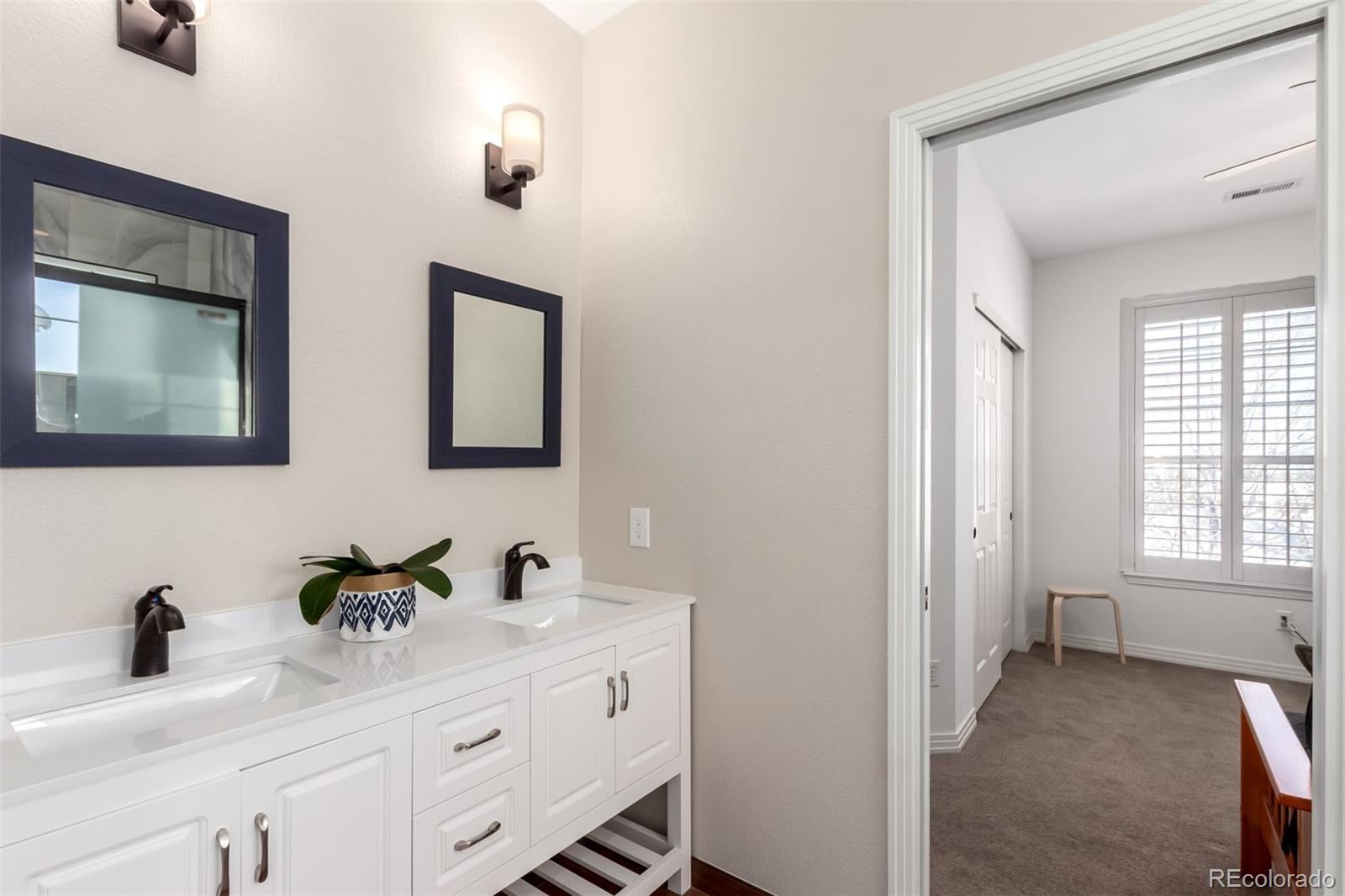 Arvada, Colorado, 80403, United States, 5 Bedrooms Bedrooms, ,4 BathroomsBathrooms,Residential,Active,2006903