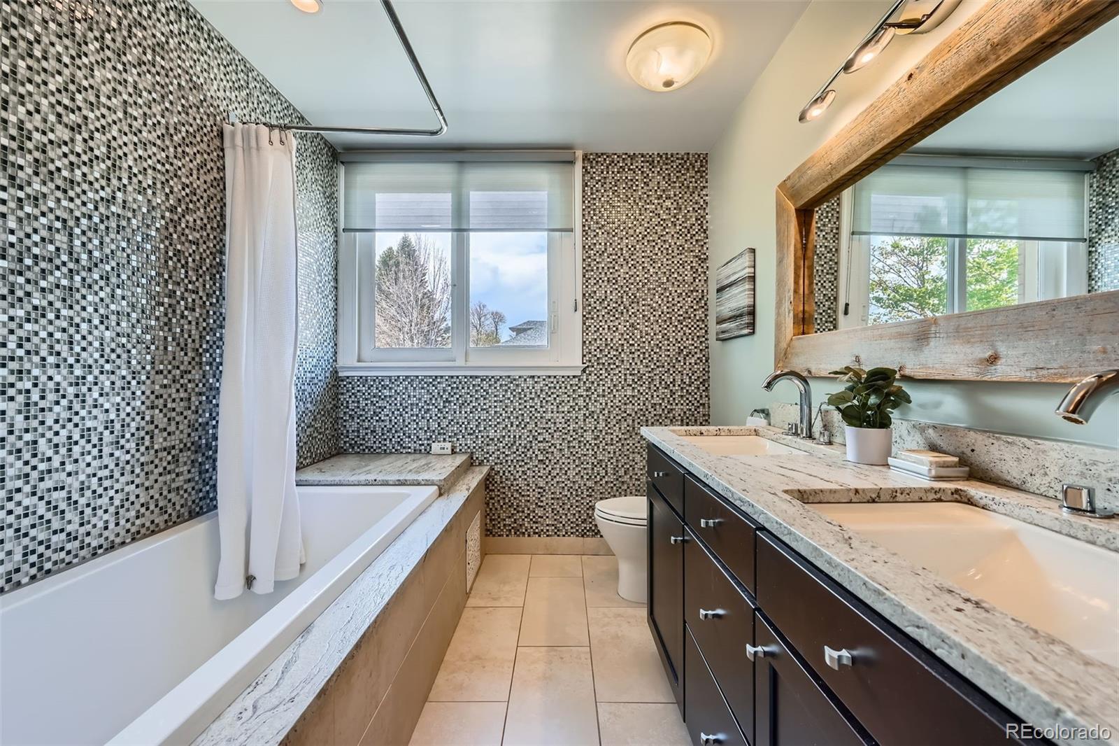 Denver, Colorado, 80218, United States, 7 Bedrooms Bedrooms, ,5 BathroomsBathrooms,Residential,Active,1790880