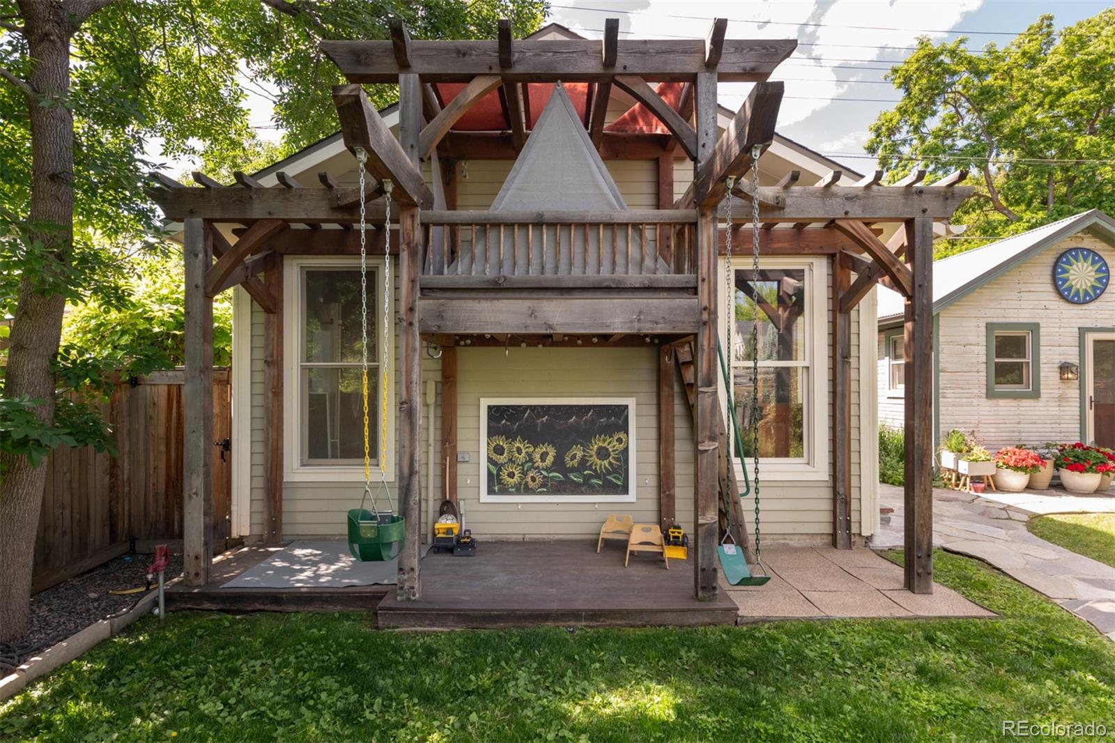 Boulder, Colorado, 80302, United States, 4 Bedrooms Bedrooms, ,5 BathroomsBathrooms,Residential,Active,1953427