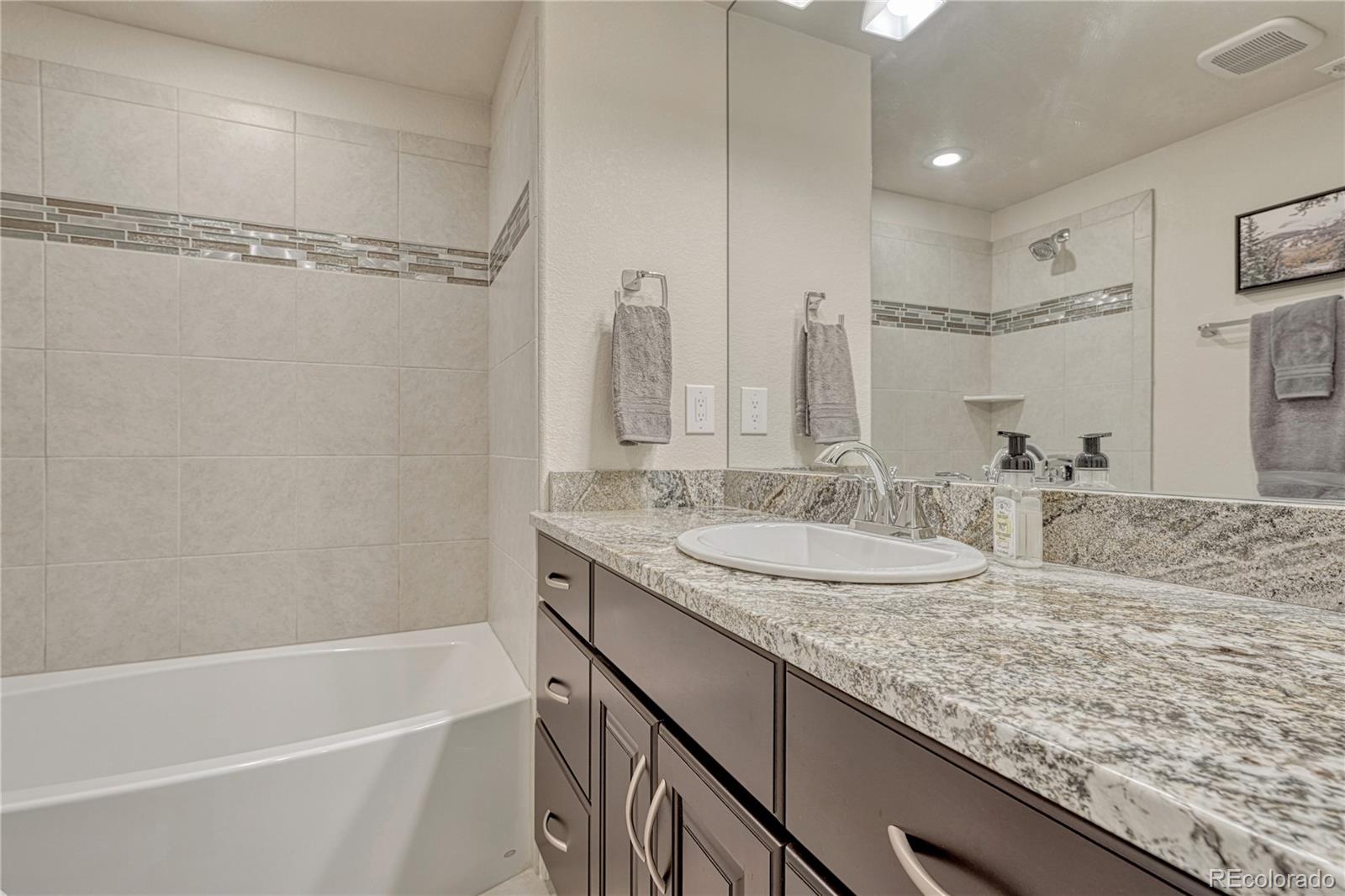 Colorado Springs, Colorado, 80908, United States, 6 Bedrooms Bedrooms, ,5 BathroomsBathrooms,Residential,Active,1900499