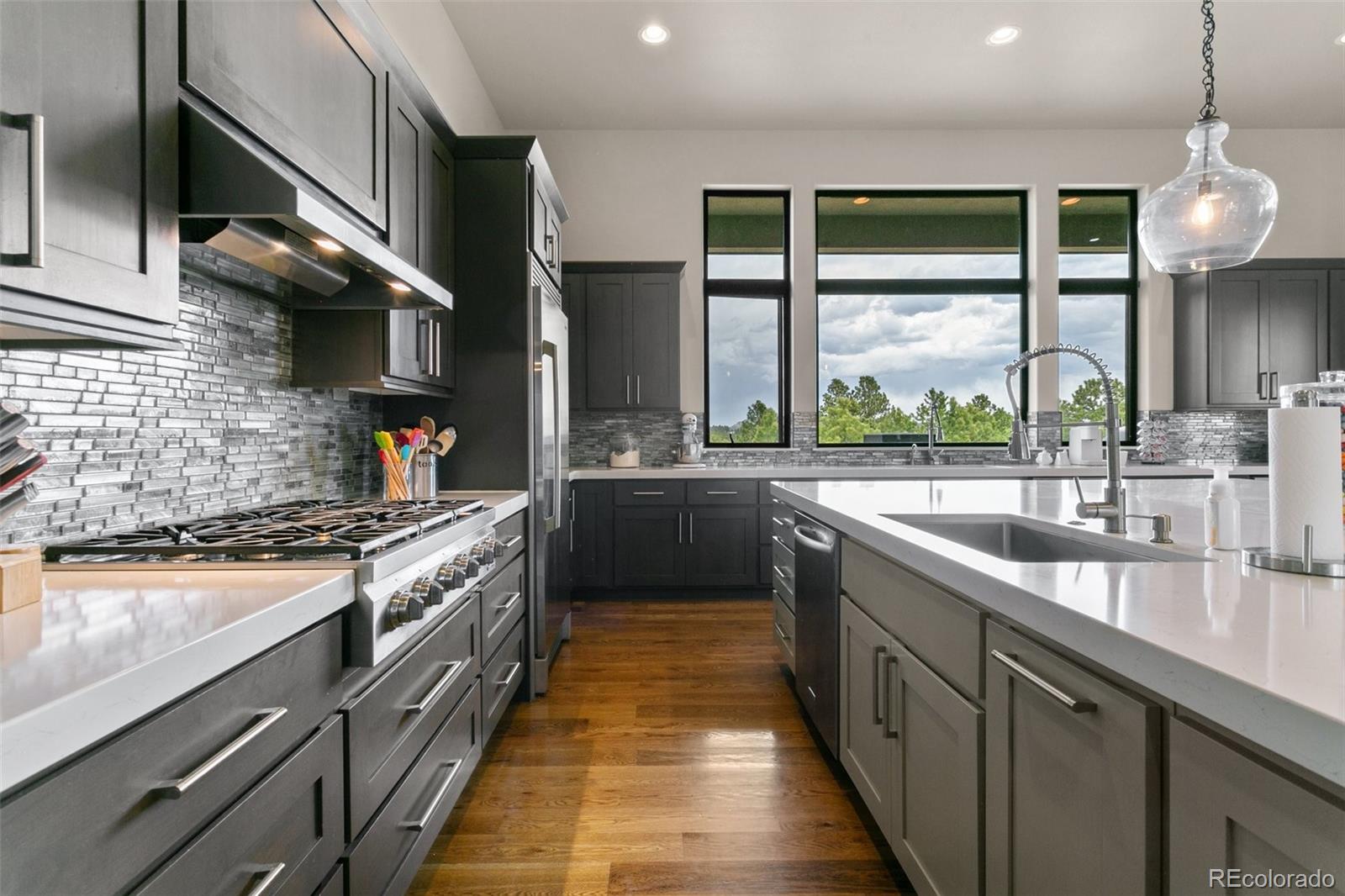 Monument, Colorado, 80132, United States, 6 Bedrooms Bedrooms, ,7 BathroomsBathrooms,Residential,Active,1992260