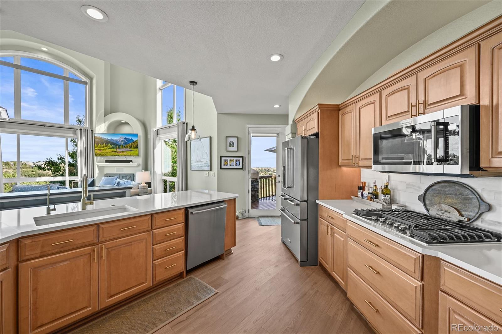 Castle Rock, Colorado, 80108, United States, 5 Bedrooms Bedrooms, ,5 BathroomsBathrooms,Residential,Active,1929658