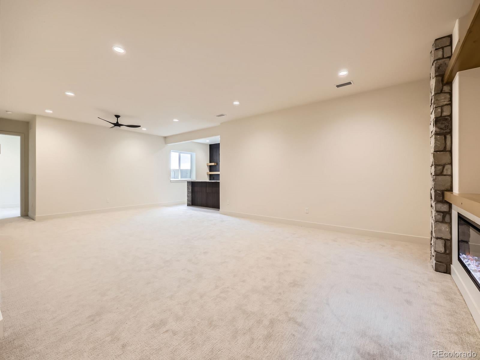 Parker, Colorado, 80134, United States, 4 Bedrooms Bedrooms, ,6 BathroomsBathrooms,Residential,Active,1824014