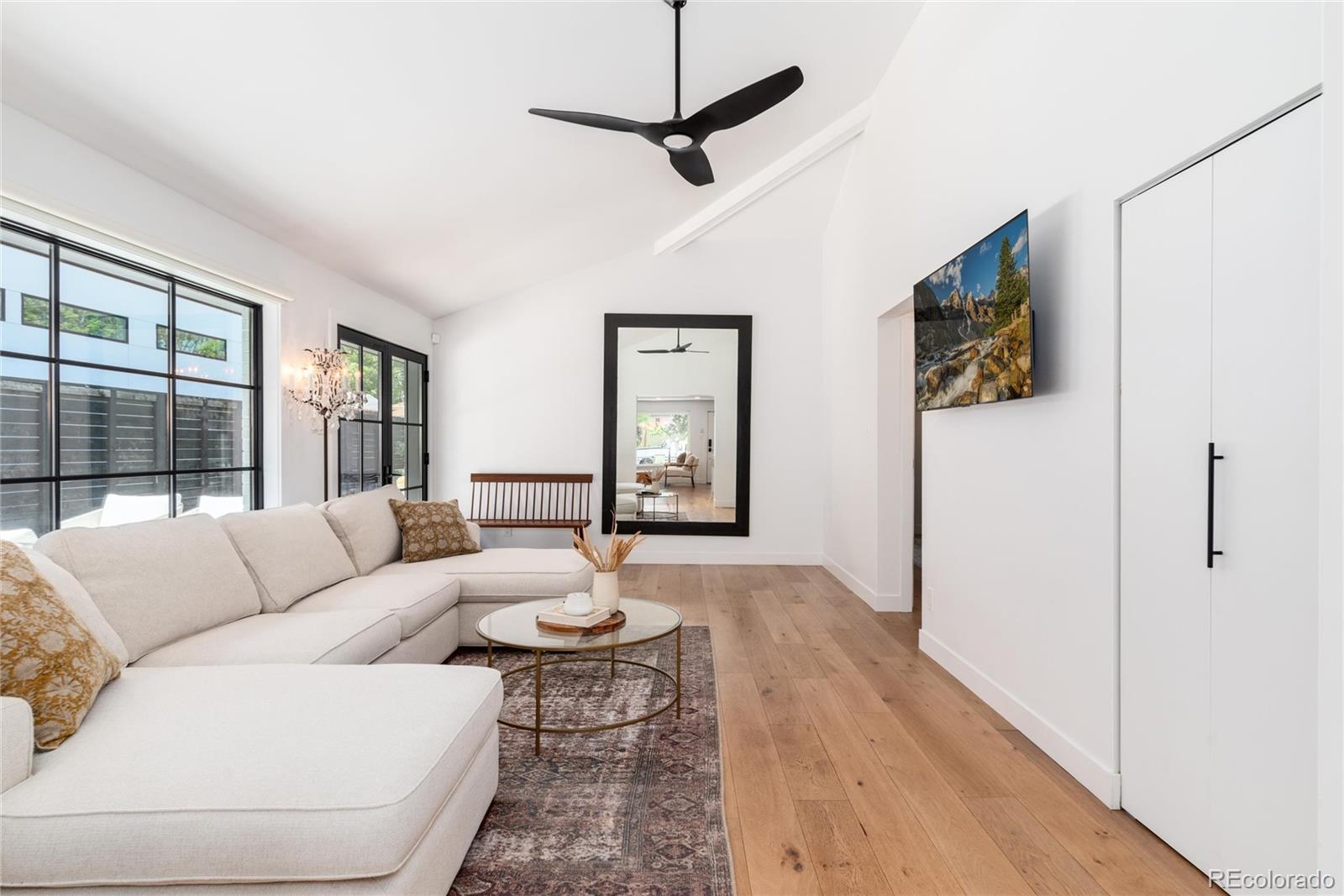 Denver, Colorado, 80209, United States, 3 Bedrooms Bedrooms, ,2 BathroomsBathrooms,Residential,Active,2015814