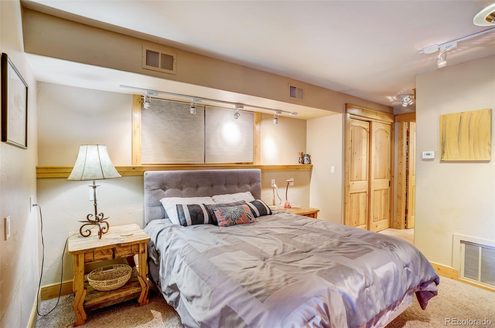 Dillon, Colorado, 80435, United States, ,Residential,Active,2007001