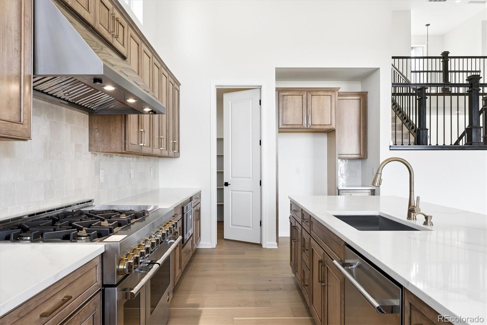 Littleton, Colorado, 80127, United States, 4 Bedrooms Bedrooms, ,4 BathroomsBathrooms,Residential,Active,2015804