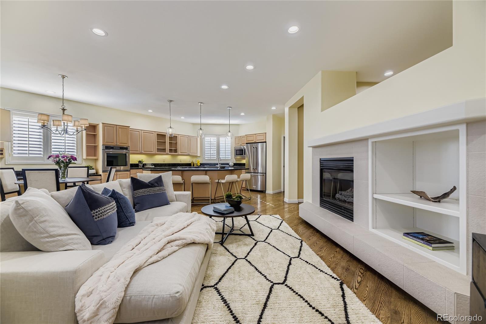 Greenwood Village, Colorado, 80121, United States, 4 Bedrooms Bedrooms, ,4 BathroomsBathrooms,Residential,Active,2009868