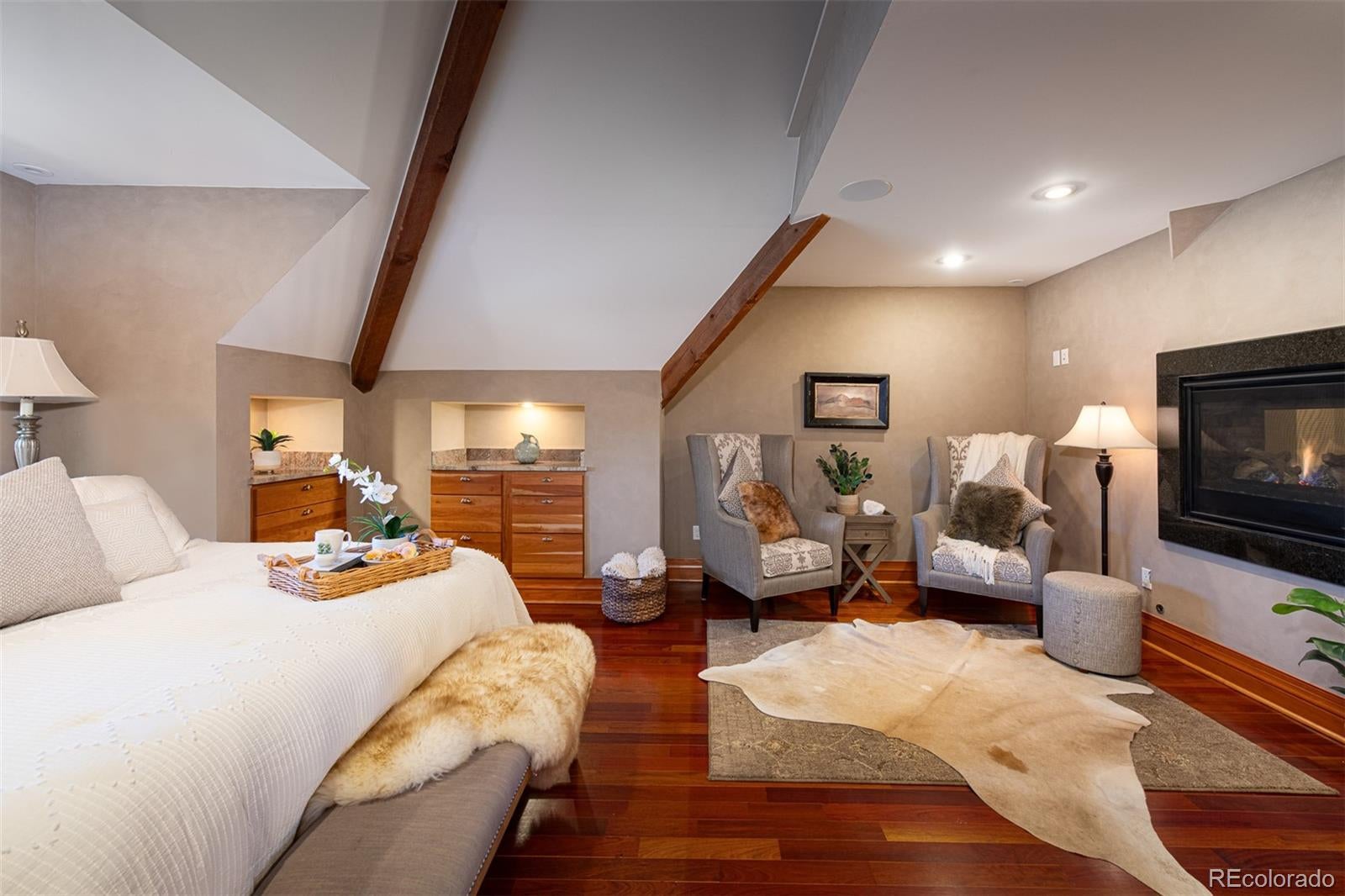 Denver, Colorado, 80209, United States, 4 Bedrooms Bedrooms, ,5 BathroomsBathrooms,Residential,Active,1944262