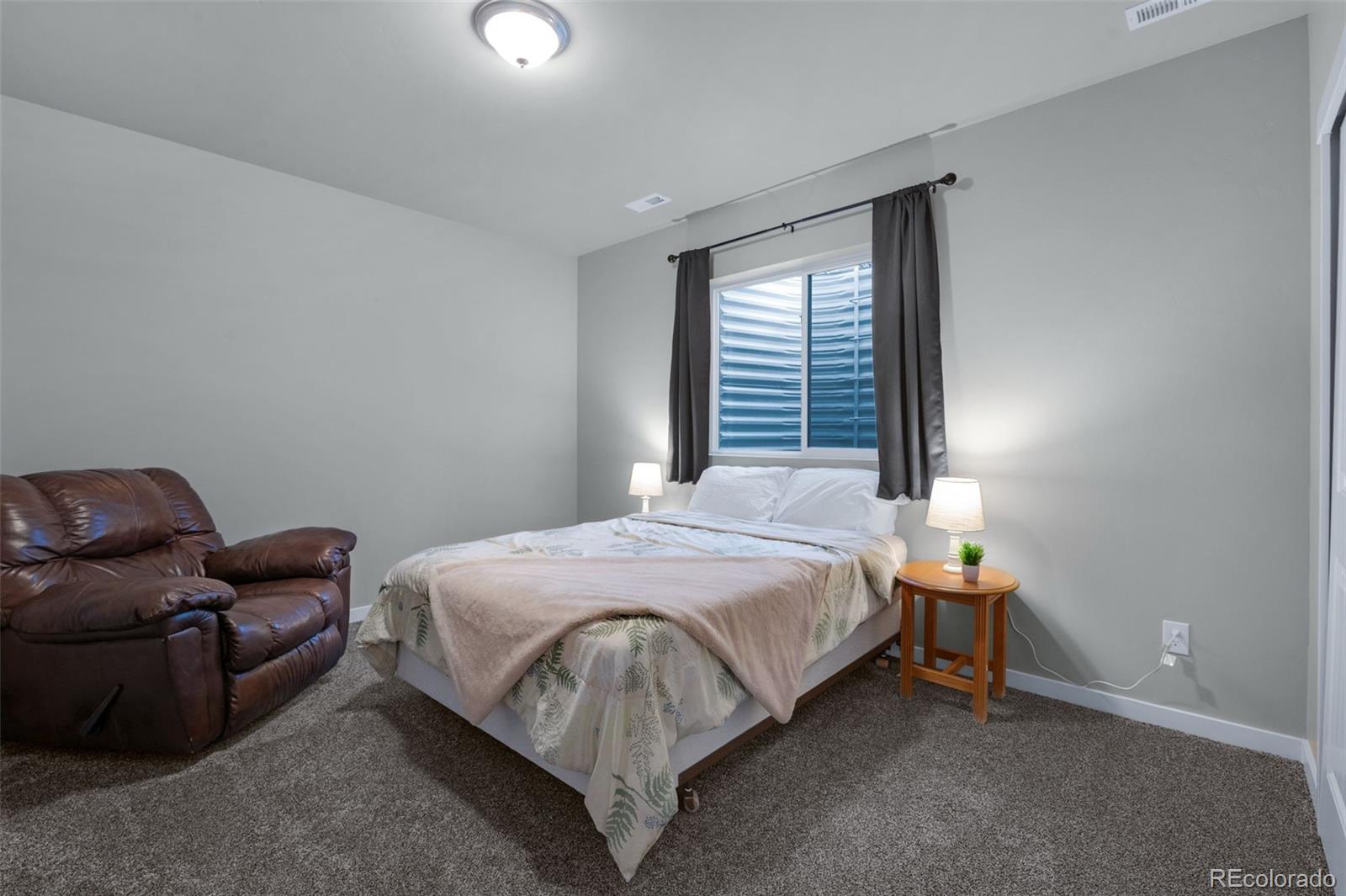 Colorado Springs, Colorado, 80908, United States, 7 Bedrooms Bedrooms, ,6 BathroomsBathrooms,Residential,Active,1969644