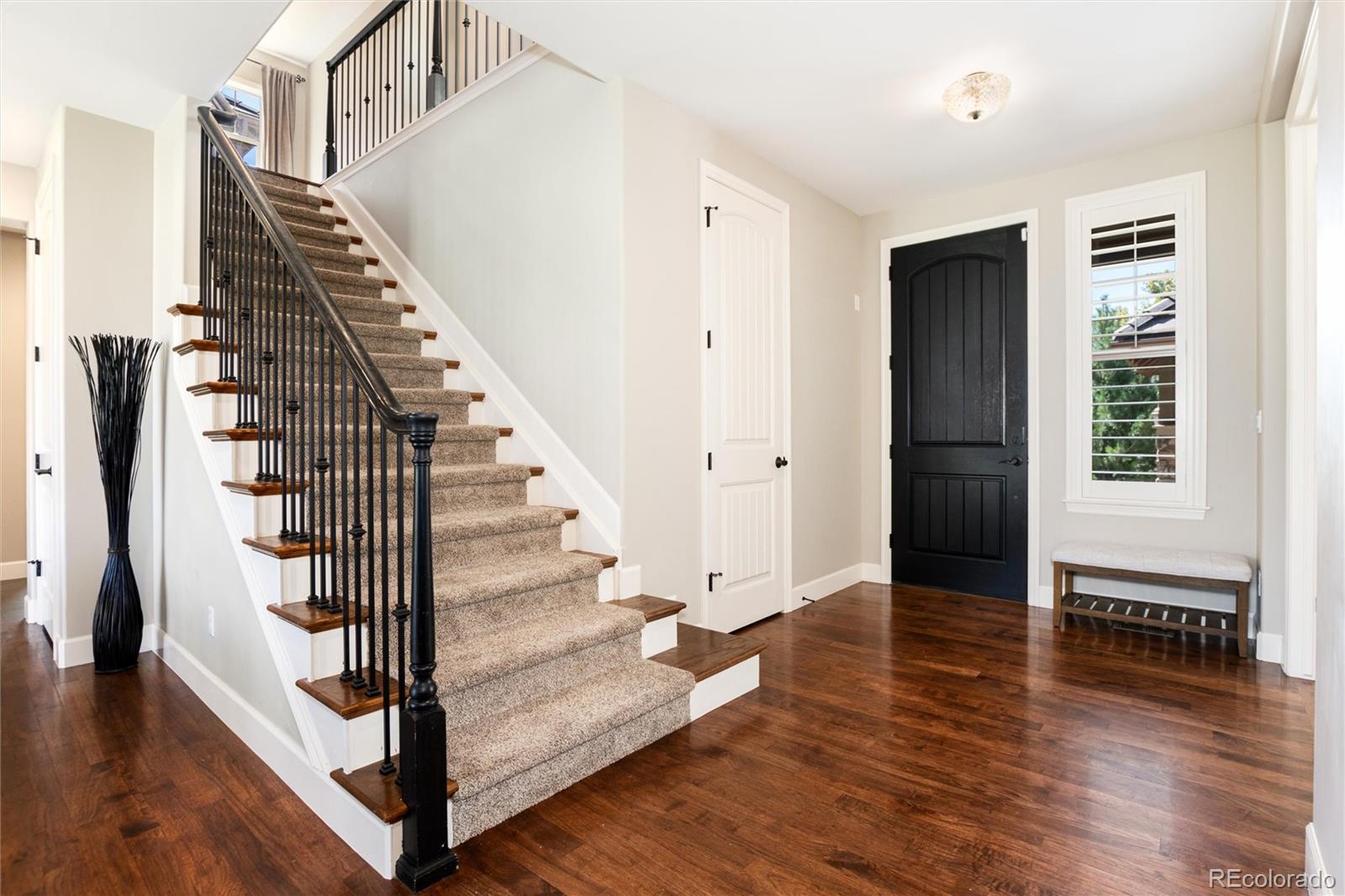 Highlands Ranch, Colorado, 80126, United States, 4 Bedrooms Bedrooms, ,4 BathroomsBathrooms,Residential,Active,1951823