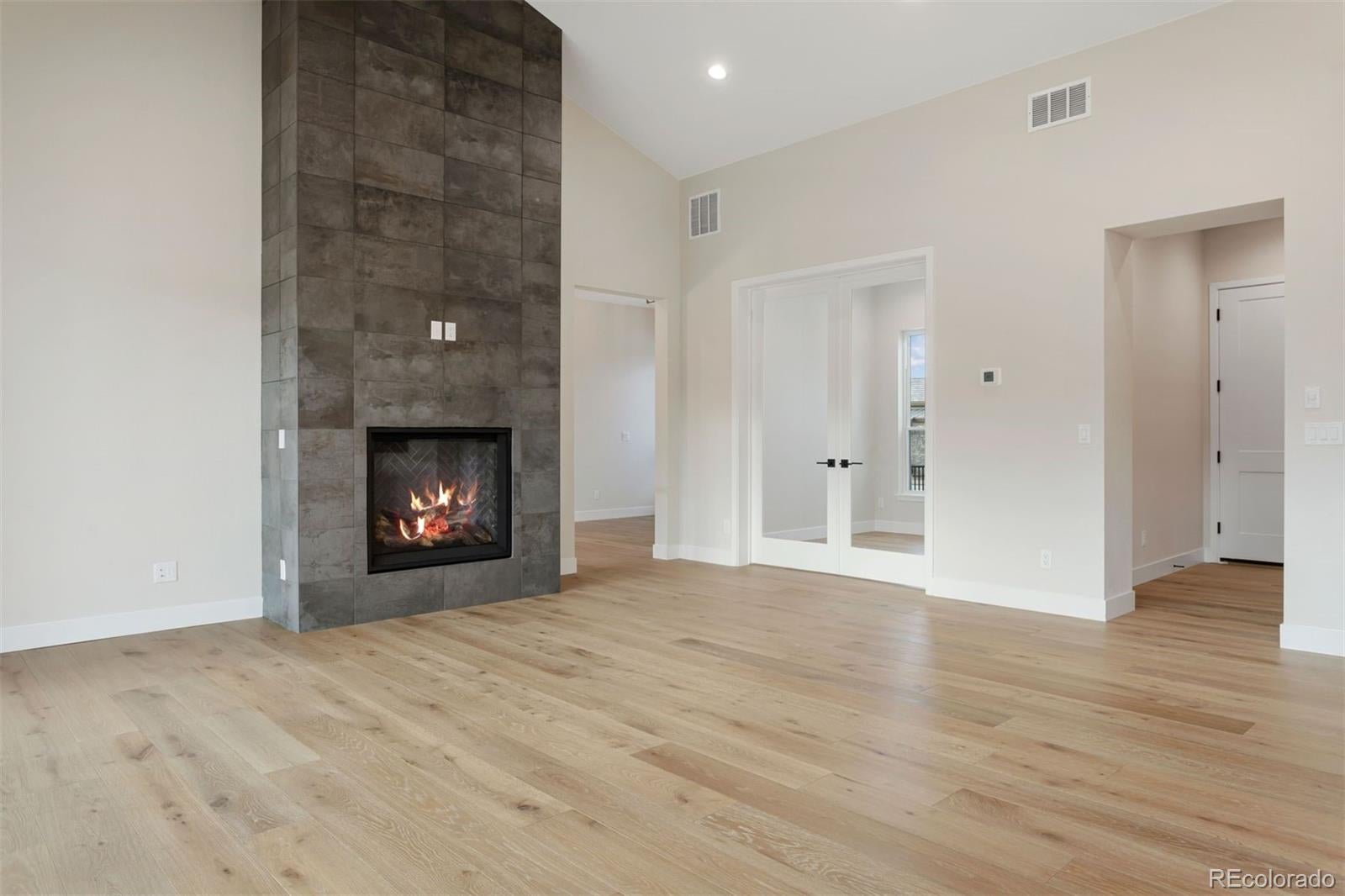 Castle Rock, Colorado, 80108, United States, 3 Bedrooms Bedrooms, ,4 BathroomsBathrooms,Residential,Active,1929695