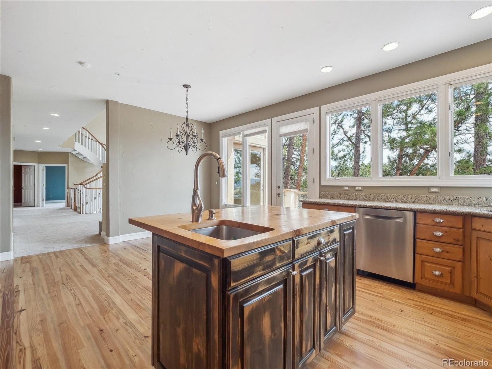 Castle Rock, Colorado, 80108, United States, 4 Bedrooms Bedrooms, ,4 BathroomsBathrooms,Residential,Active,1798227