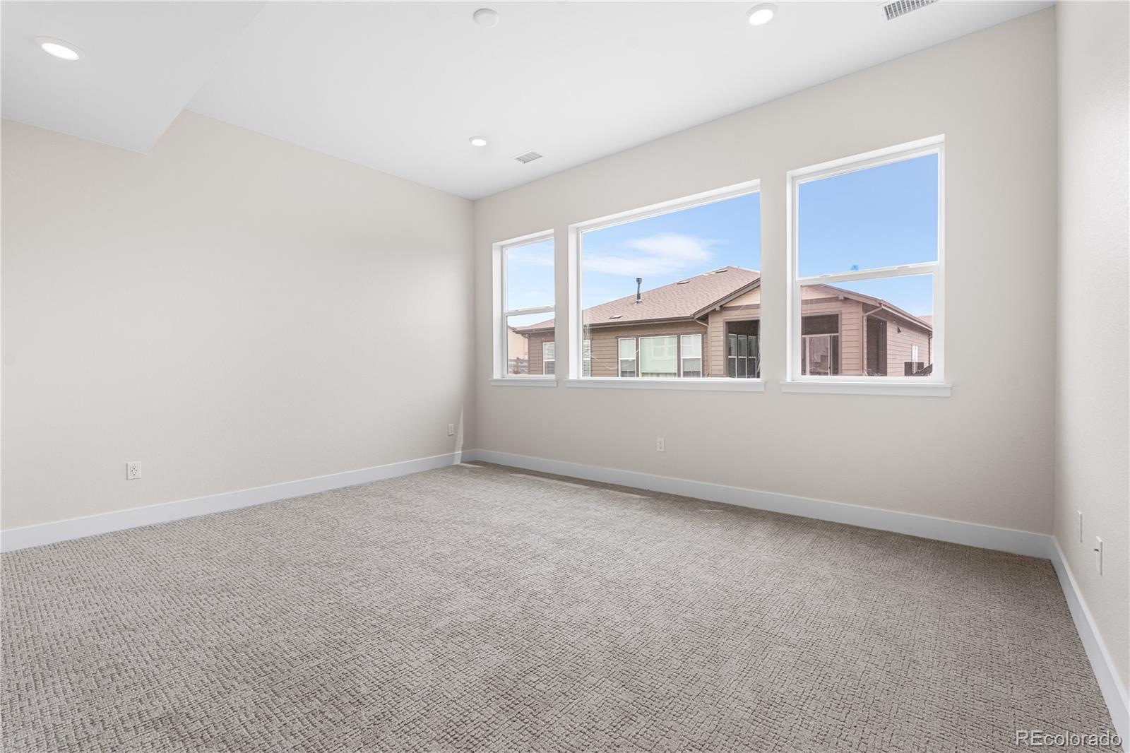 Castle Pines, Colorado, 80108, United States, ,5 BathroomsBathrooms,Residential,Active,1824040