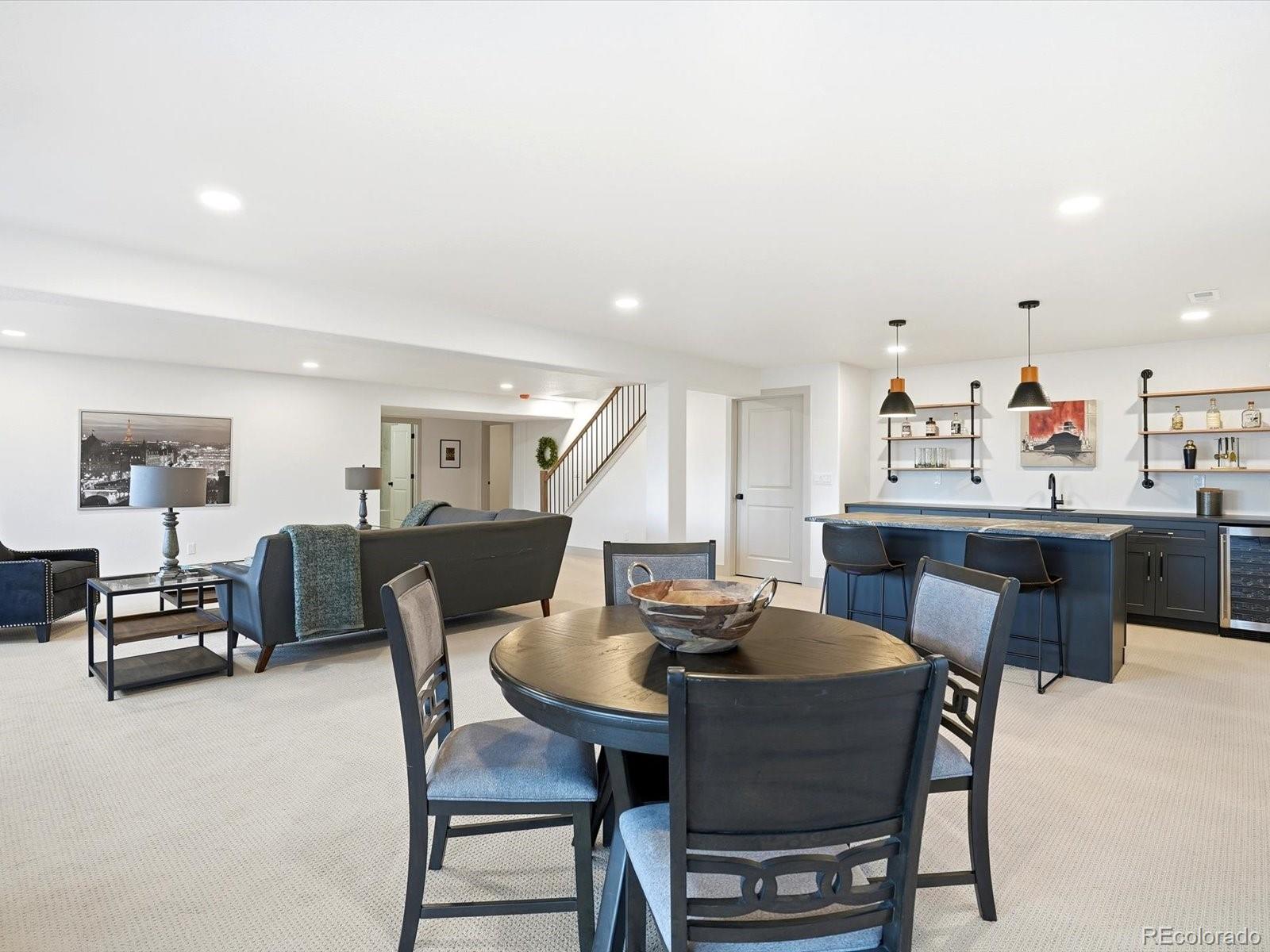 Highlands Ranch, Colorado, 80126, United States, 4 Bedrooms Bedrooms, ,3 BathroomsBathrooms,Residential,Active,2007002