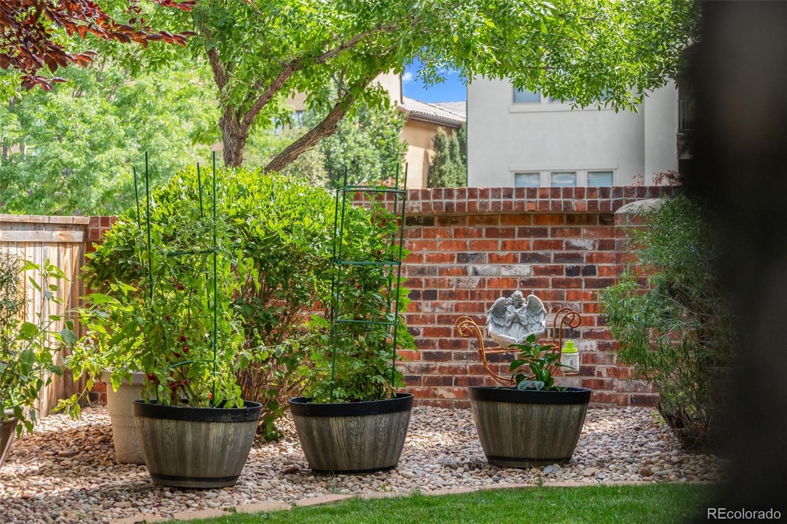 Lone Tree, Colorado, 80124, United States, 4 Bedrooms Bedrooms, ,5 BathroomsBathrooms,Residential,Active,1909066