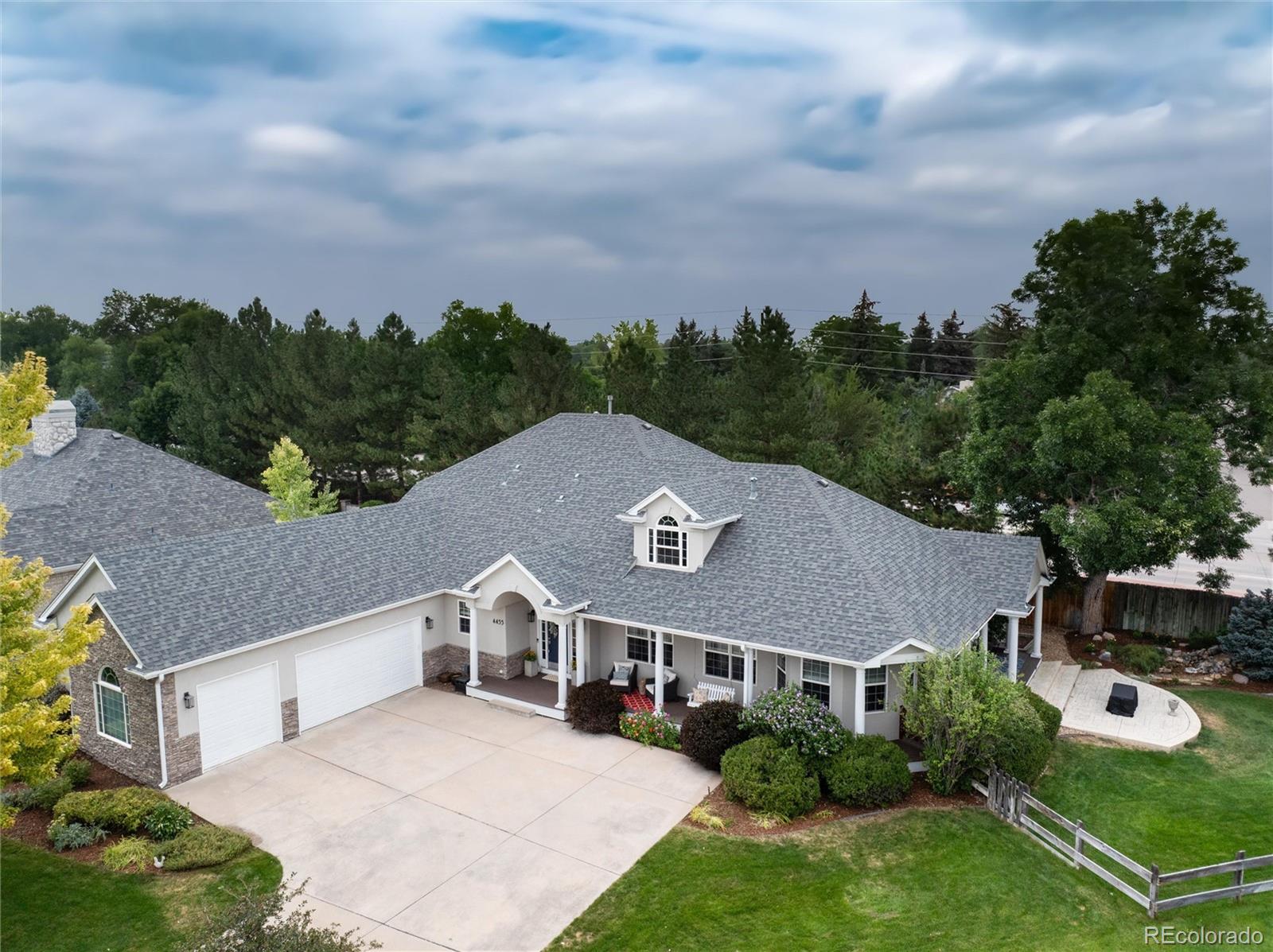 Littleton, Colorado, 80123, United States, 4 Bedrooms Bedrooms, ,4 BathroomsBathrooms,Residential,Active,1936610