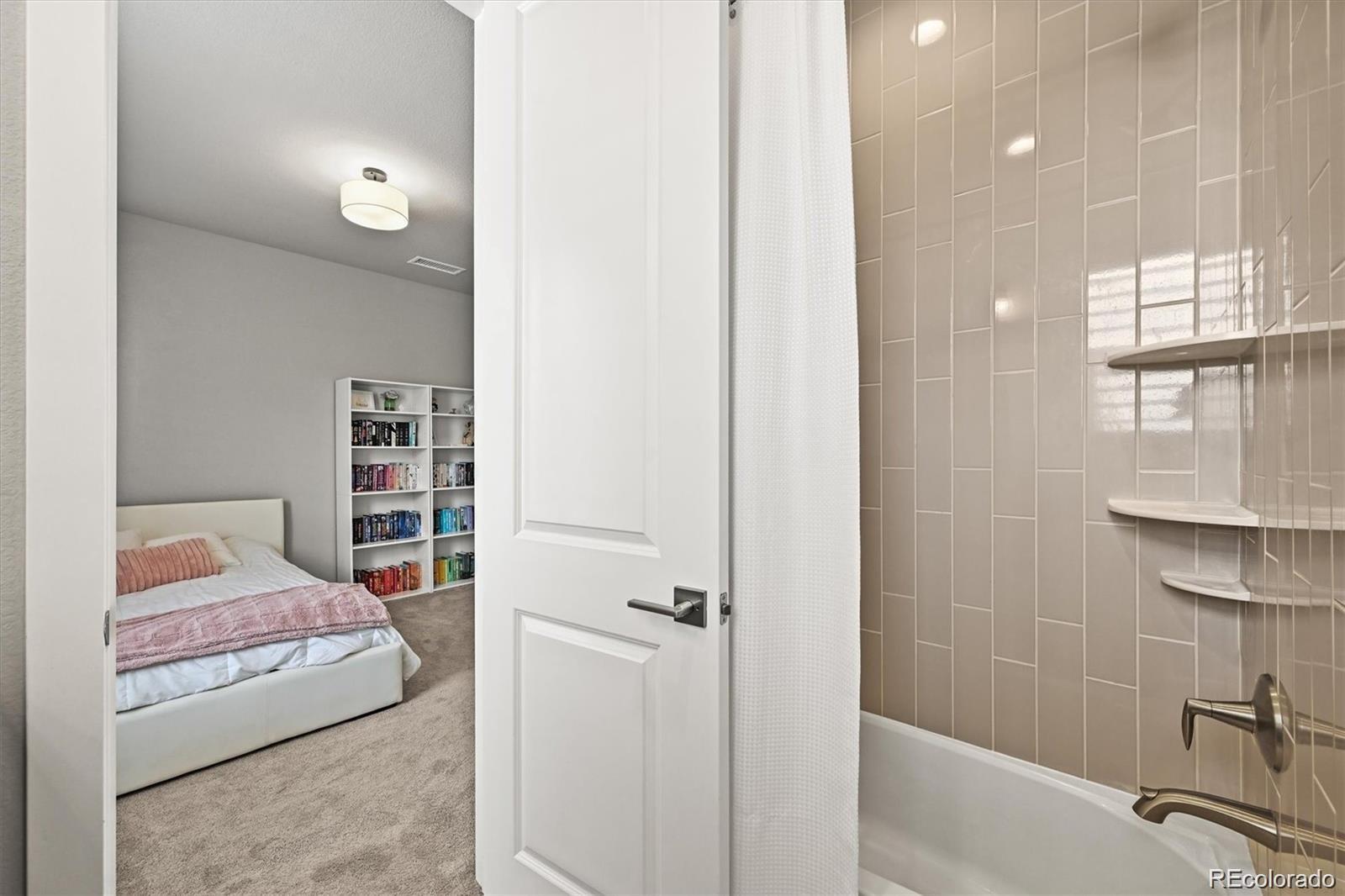 Castle Rock, Colorado, 80104, United States, 7 Bedrooms Bedrooms, ,6 BathroomsBathrooms,Residential,Active,1953382