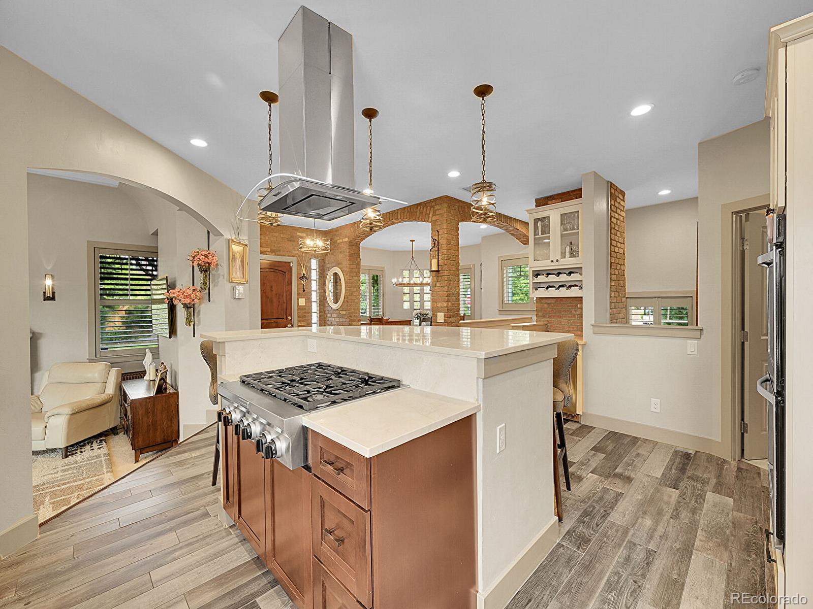 Denver, Colorado, 80212, United States, 4 Bedrooms Bedrooms, ,3 BathroomsBathrooms,Residential,Active,1946316