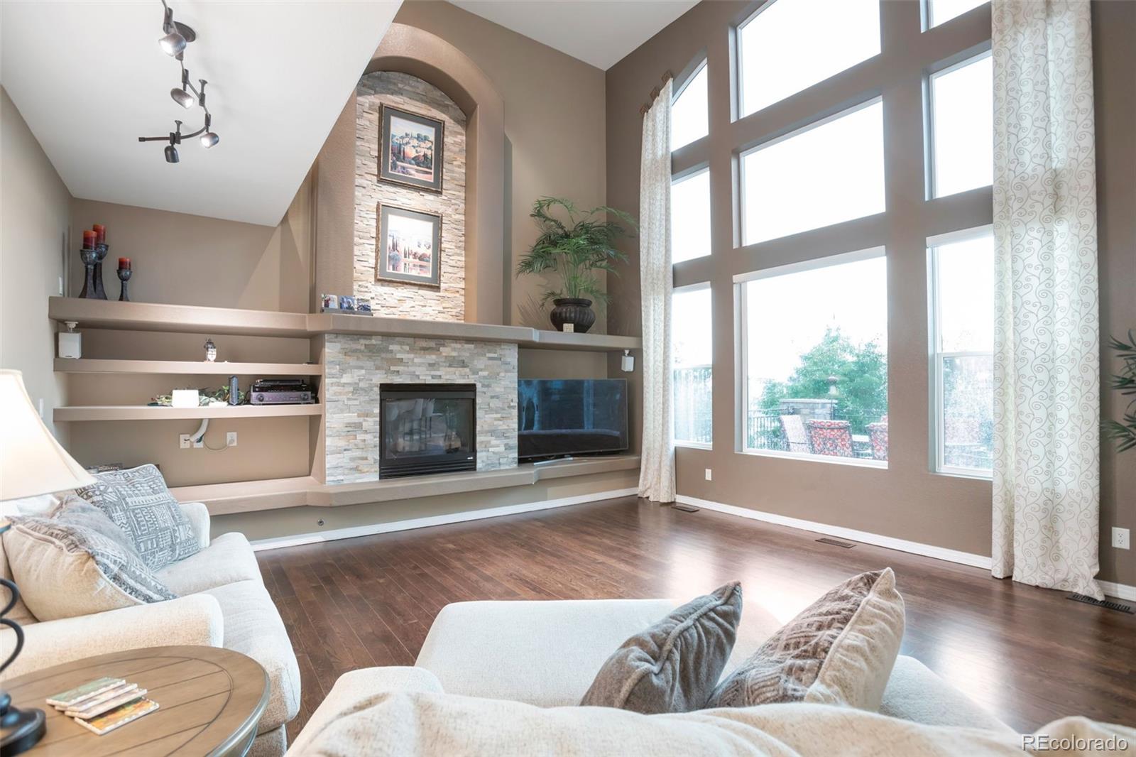 Aurora, Colorado, 80016, United States, 5 Bedrooms Bedrooms, ,7 BathroomsBathrooms,Residential,Active,1929689