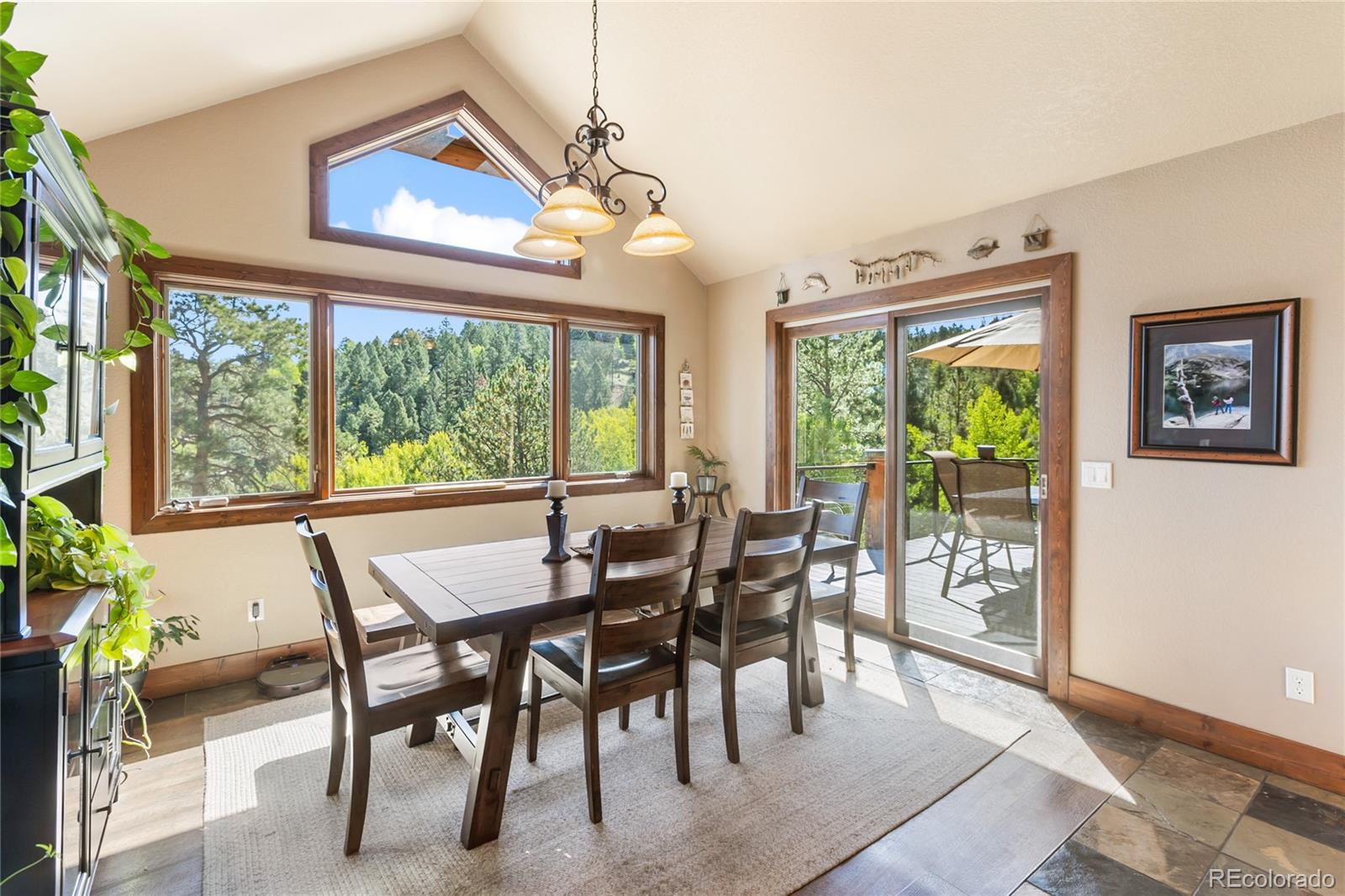 Florissant, Colorado, 80816, United States, 3 Bedrooms Bedrooms, ,3 BathroomsBathrooms,Residential,Active,1945362