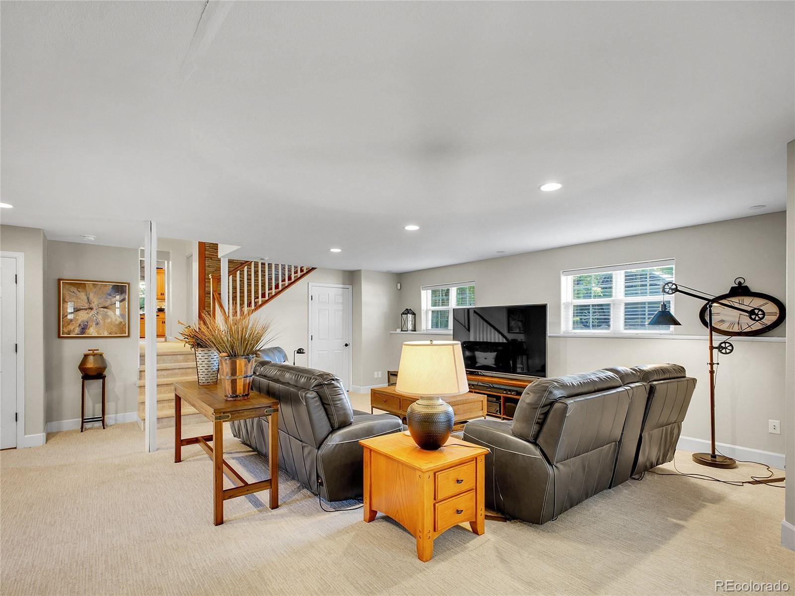 Golden, Colorado, 80403, United States, 5 Bedrooms Bedrooms, ,4 BathroomsBathrooms,Residential,Active,1922337