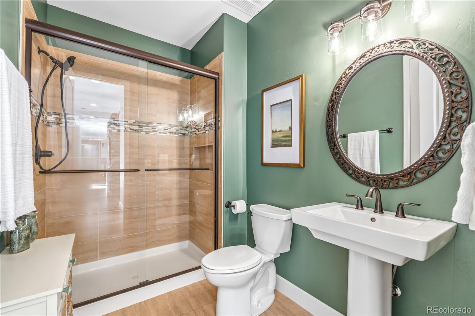 Castle Rock, Colorado, 80104, United States, 5 Bedrooms Bedrooms, ,5 BathroomsBathrooms,Residential,Active,2010186