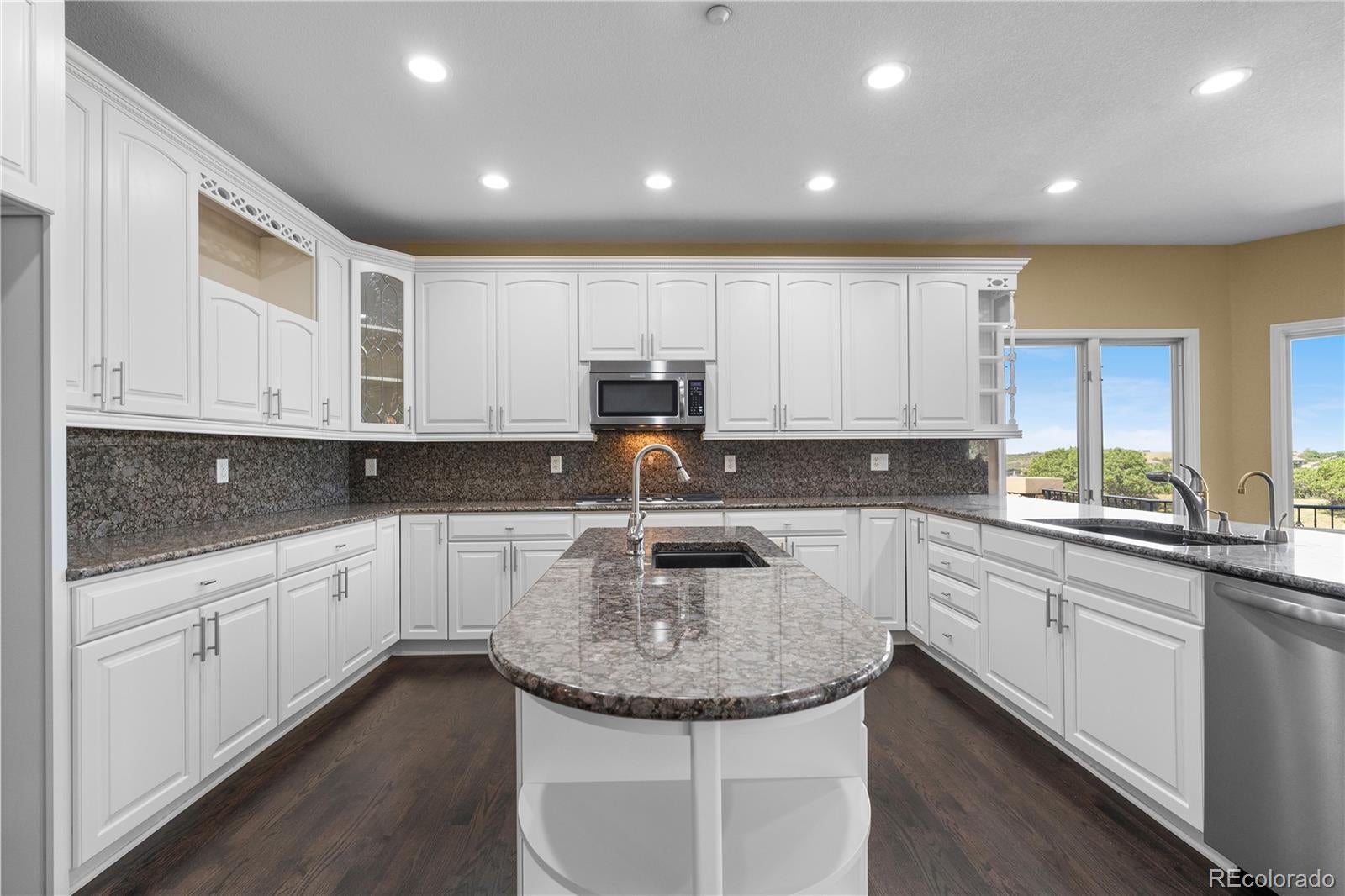 Castle Rock, Colorado, 80109, United States, 5 Bedrooms Bedrooms, ,6 BathroomsBathrooms,Residential,Active,1905040