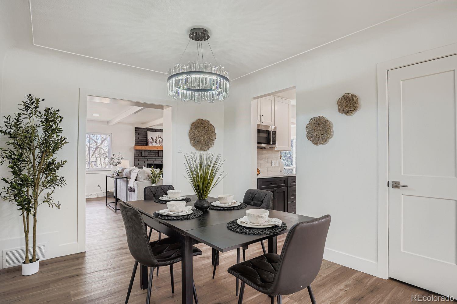 Denver, Colorado, 80212, United States, 5 Bedrooms Bedrooms, ,4 BathroomsBathrooms,Residential,Active,2010214