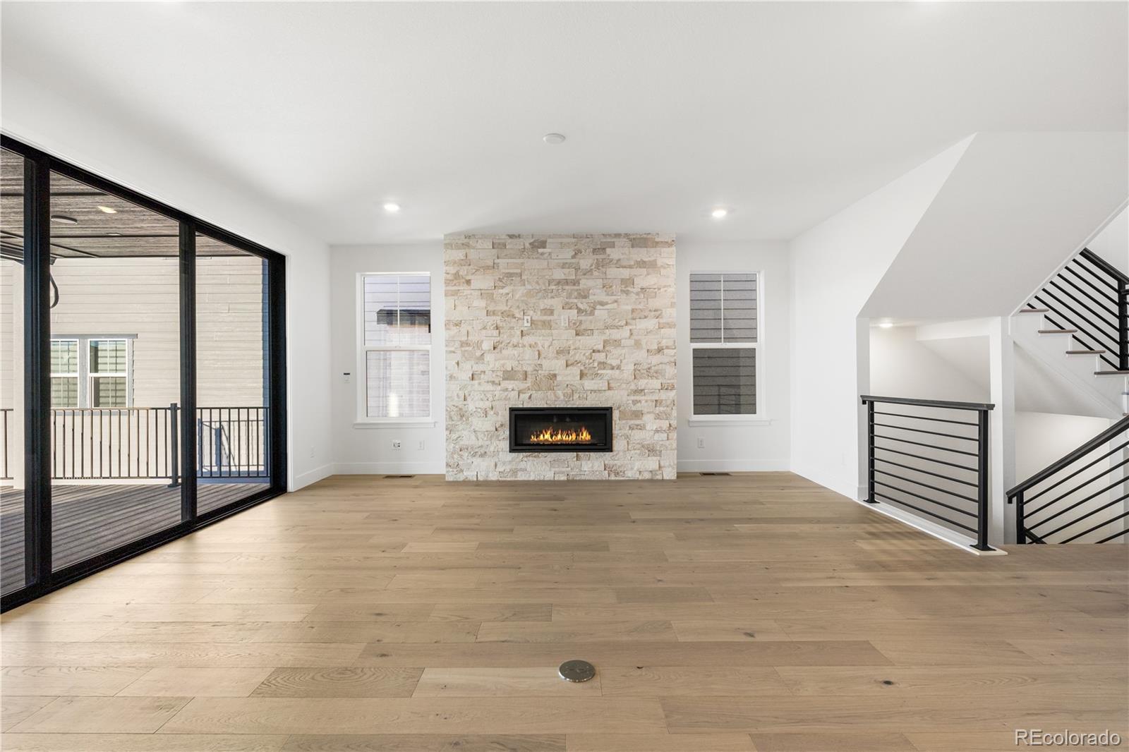 Castle Pines, Colorado, 80108, United States, 6 Bedrooms Bedrooms, ,6 BathroomsBathrooms,Residential,Active,1992297