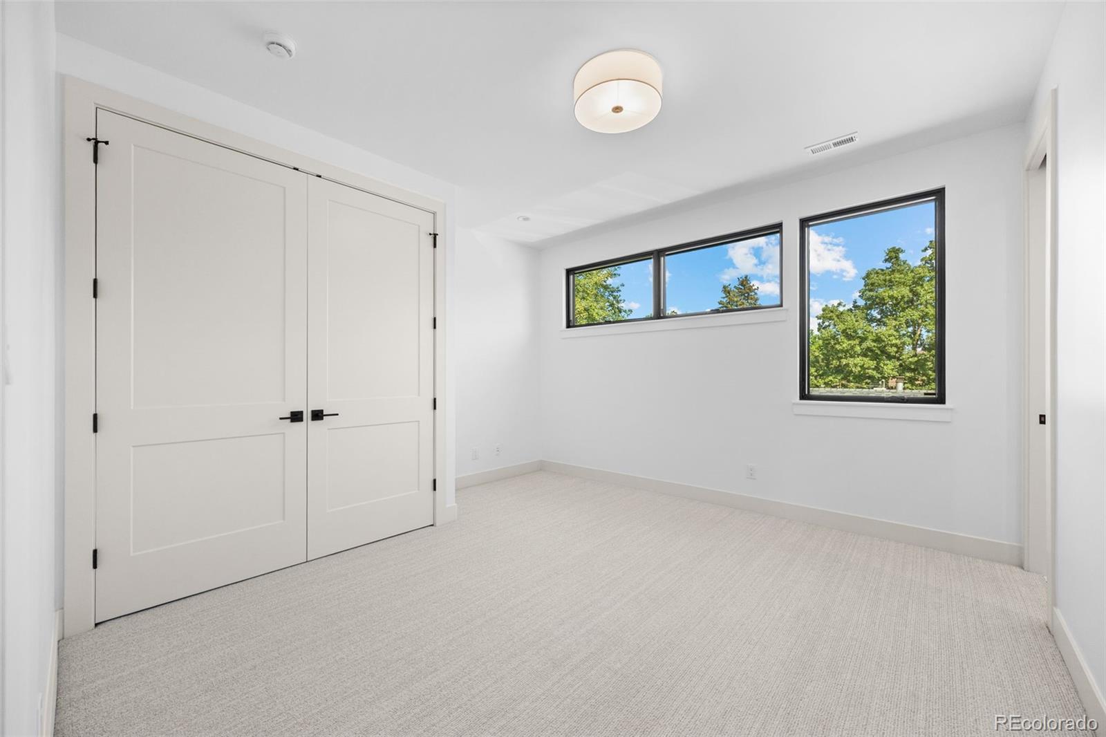 Denver, Colorado, 80210, United States, 7 Bedrooms Bedrooms, ,5 BathroomsBathrooms,Residential,Active,1953007