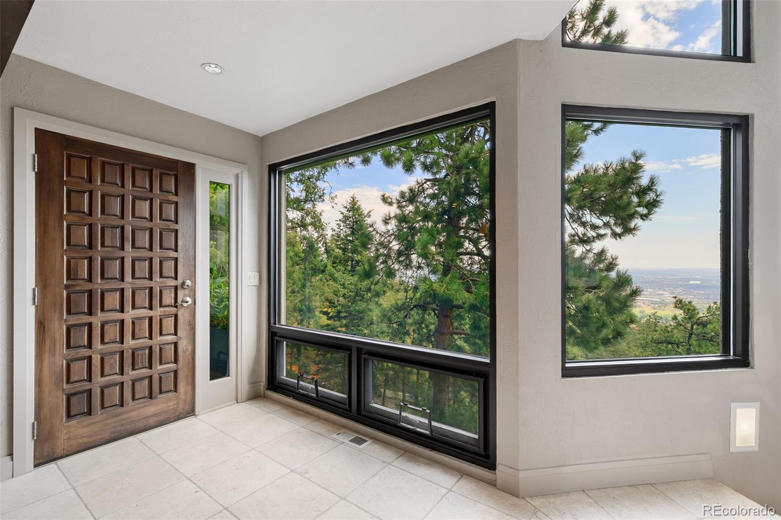 Colorado Springs, Colorado, 80906, United States, 4 Bedrooms Bedrooms, ,5 BathroomsBathrooms,Residential,Active,1936691