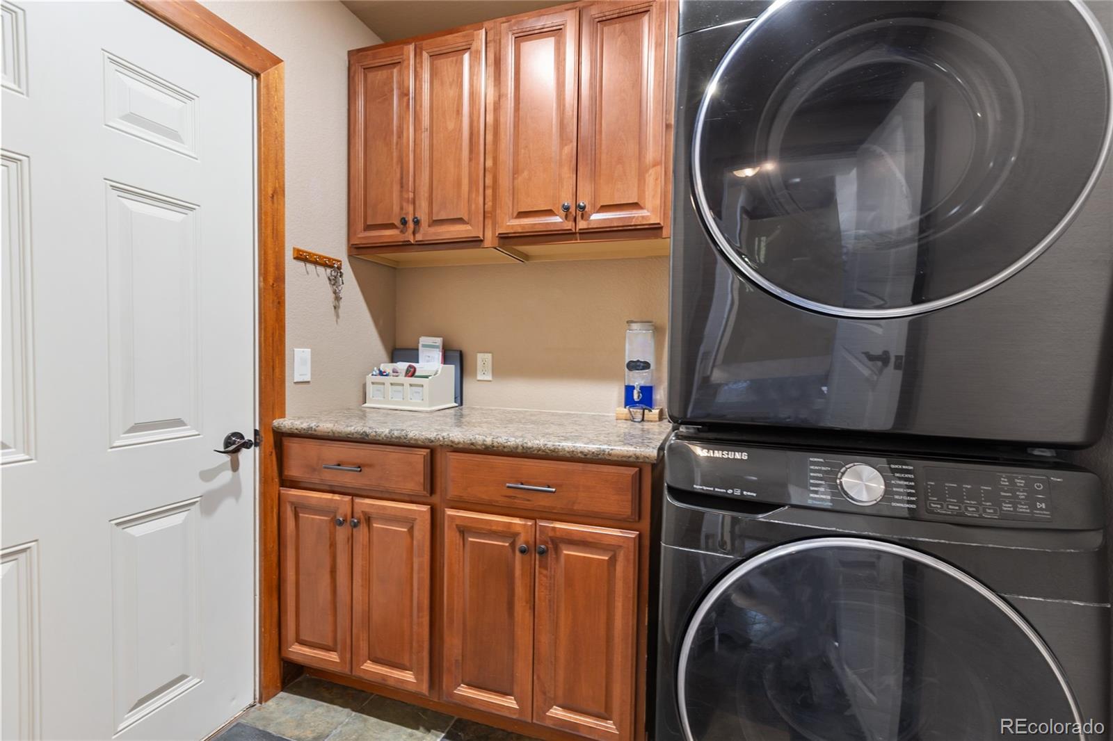 Florissant, Colorado, 80816, United States, 3 Bedrooms Bedrooms, ,3 BathroomsBathrooms,Residential,Active,1945362